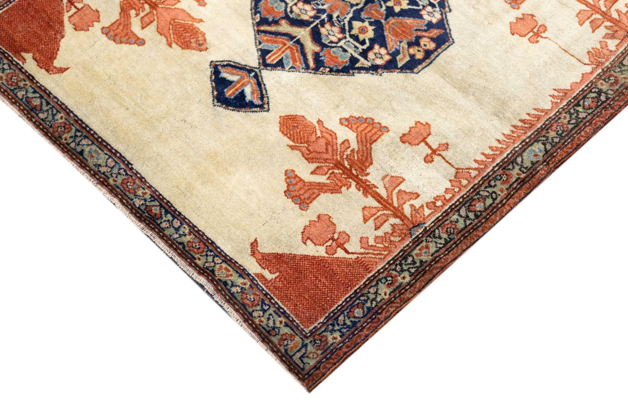 Hand-Knotted Antique Farahan Rug 2'9'' x 3'1'' For Sale