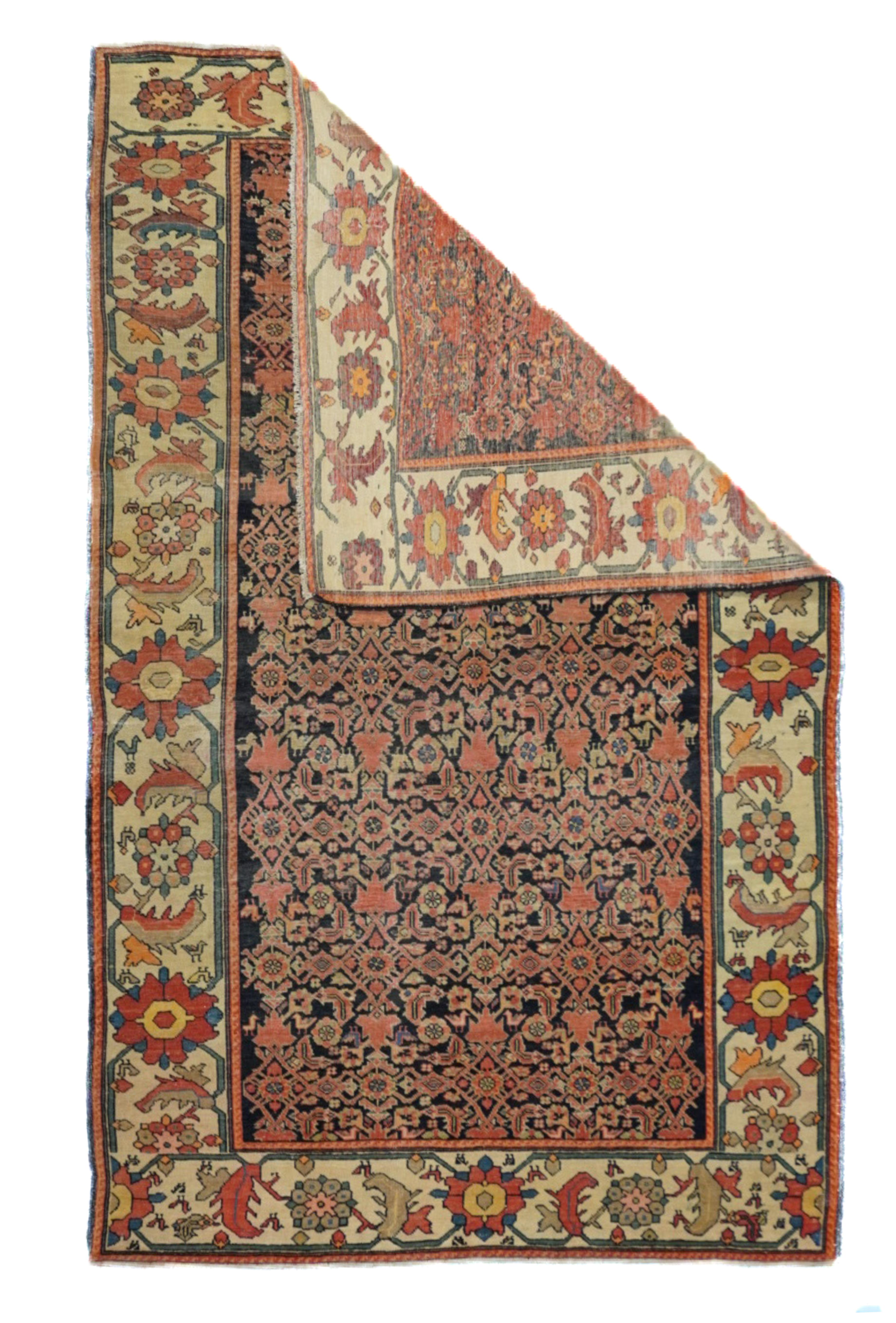 Antique Farahan Rug 4'3'' x 6'9''. 