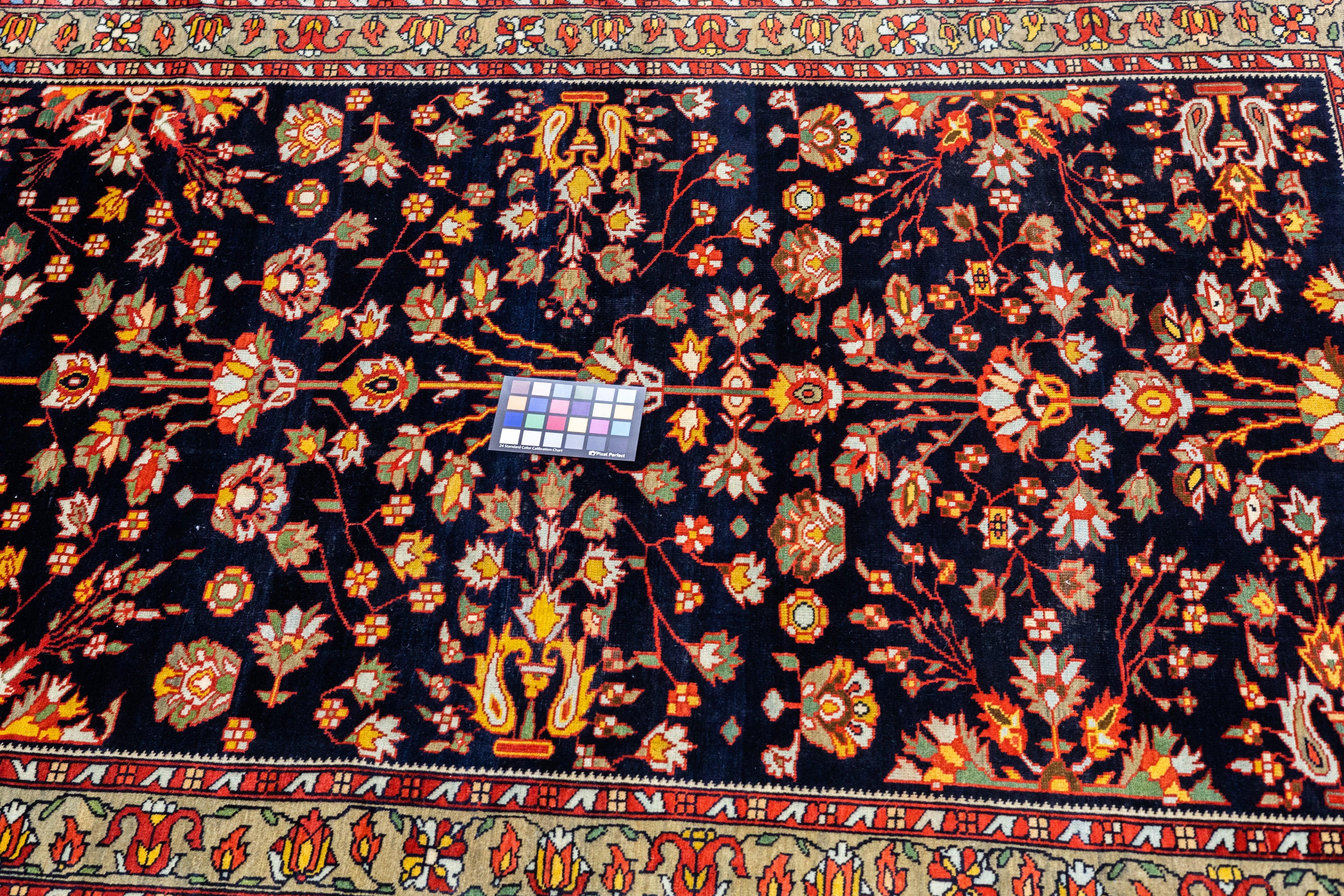 Antique Farahan Rug 4'4'' x 6'6'' For Sale 5