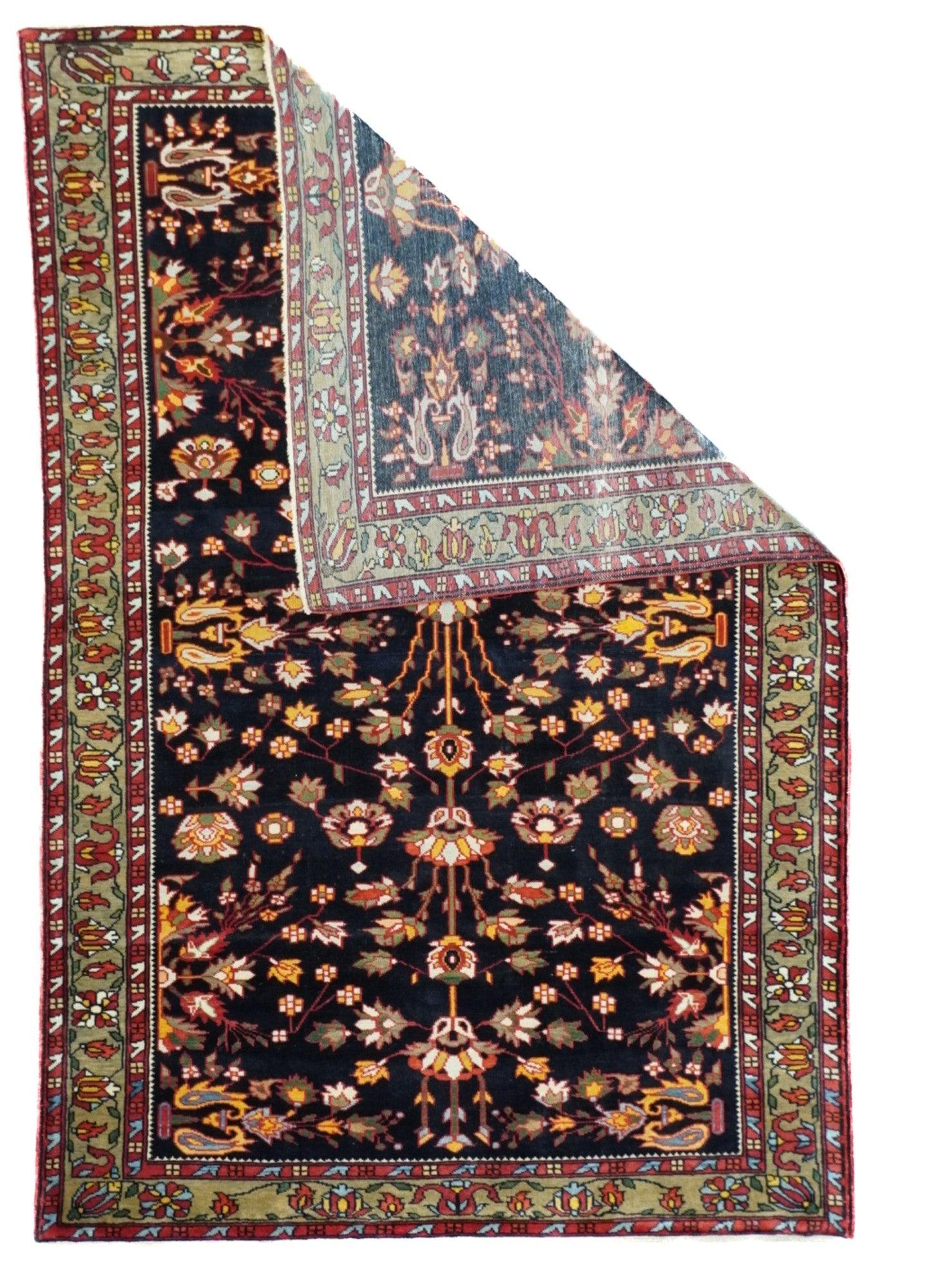 Antique Farahan Rug 4'4'' x 6'6''. The scatter and room size pieces made in the Arak/Sultanabad area, between 1880 and 1910, with firm and leathery well-woven textures, and strong in red, navy and ecru tones, usually in medallion formats. A