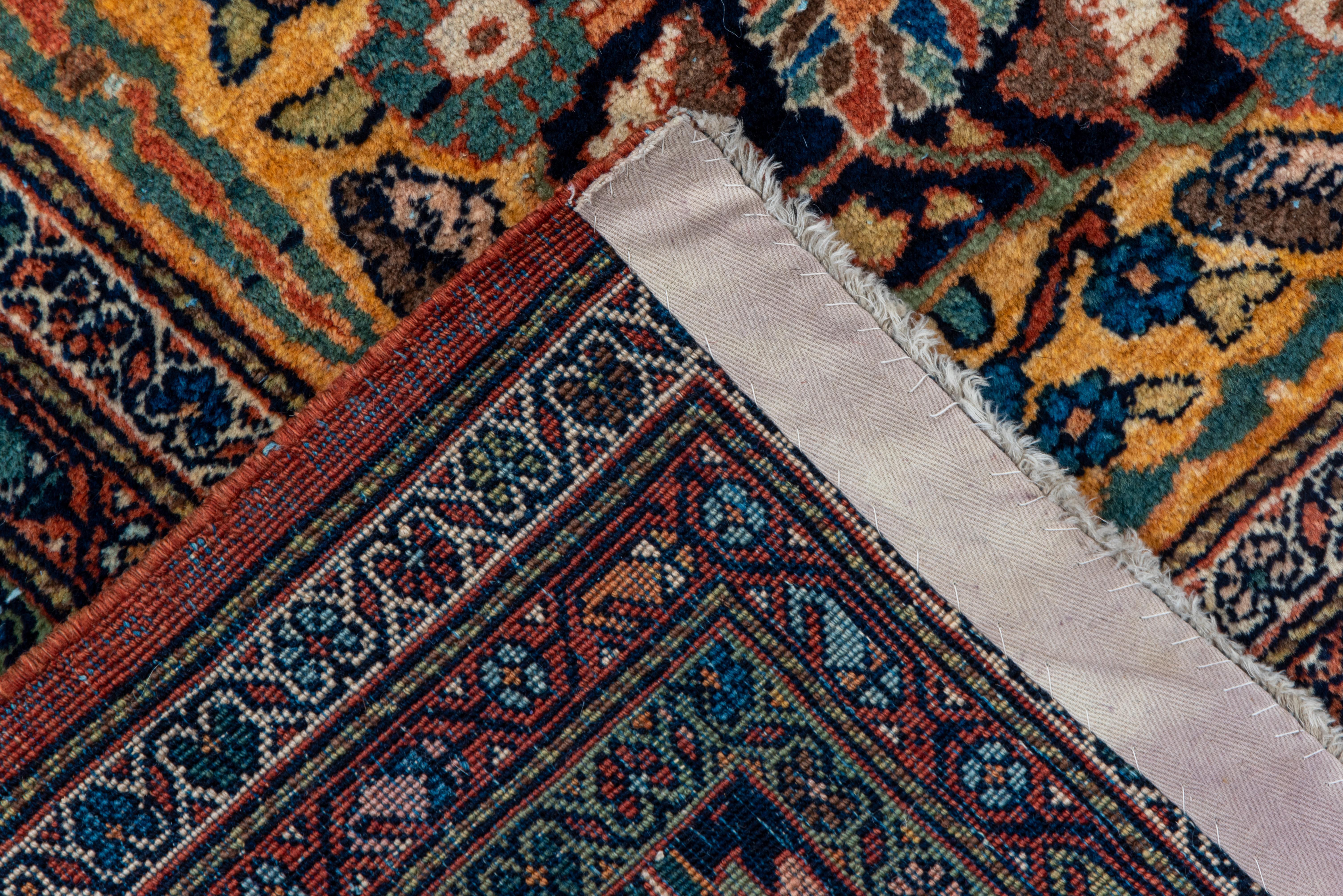 Early 20th Century Antique Farahan Sarouk Carpet, Bold Colors, Bold Palette, Center Medallion For Sale