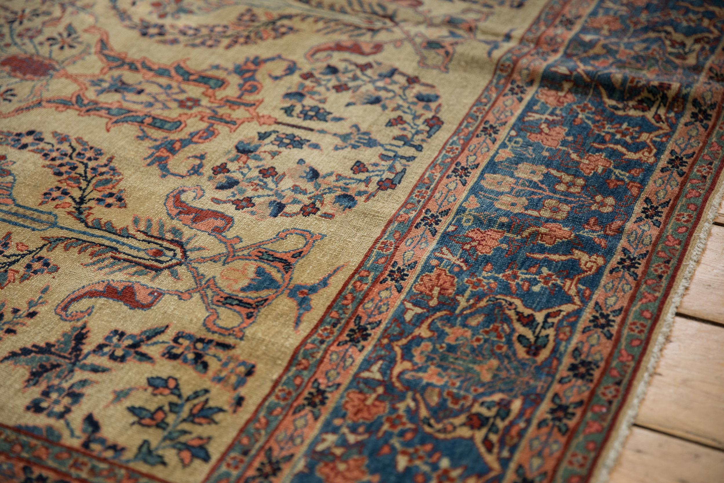 Antique Farahan Sarouk Carpet In Good Condition For Sale In Katonah, NY