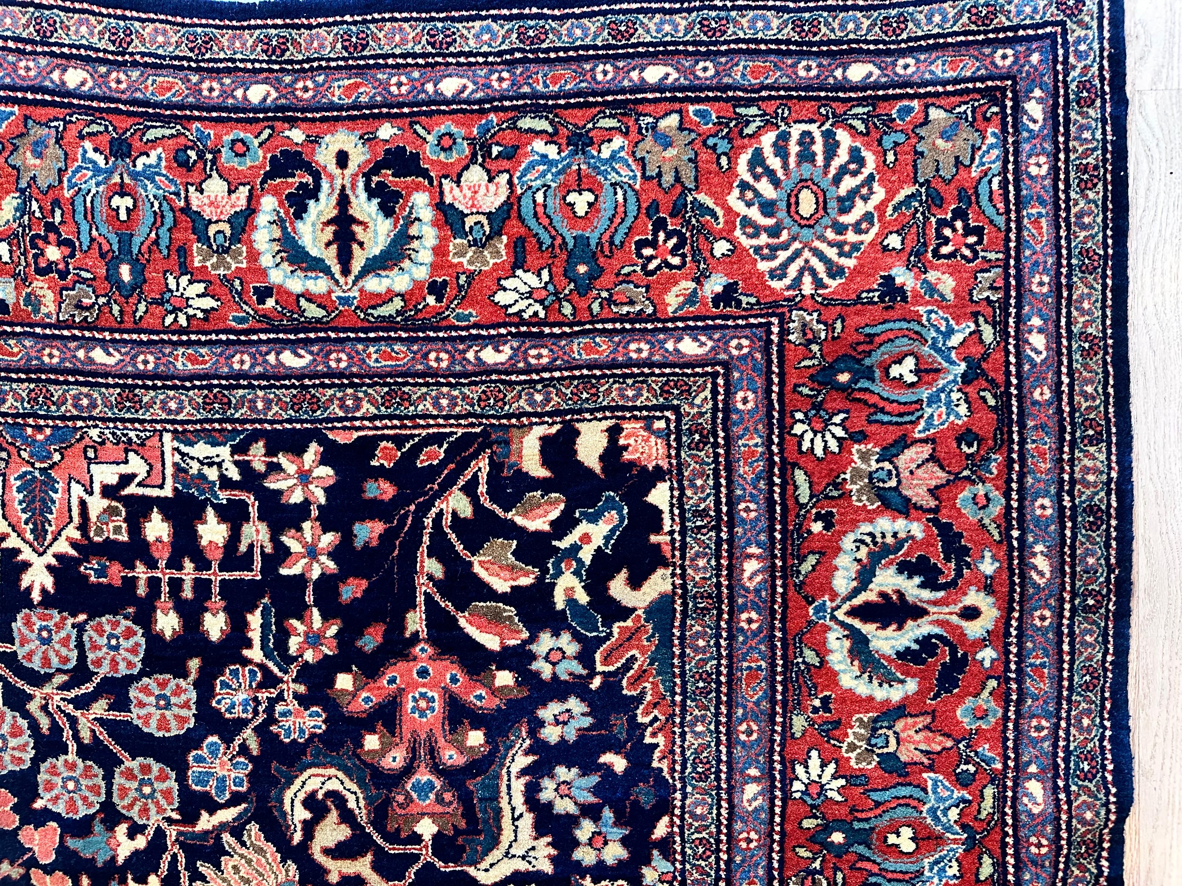 Antiker Farahan Sarouk-Teppich, handgefertigter orientalischer Teppich, marineblau,  Elfenbein, Grün, Rot, Rot im Angebot 3