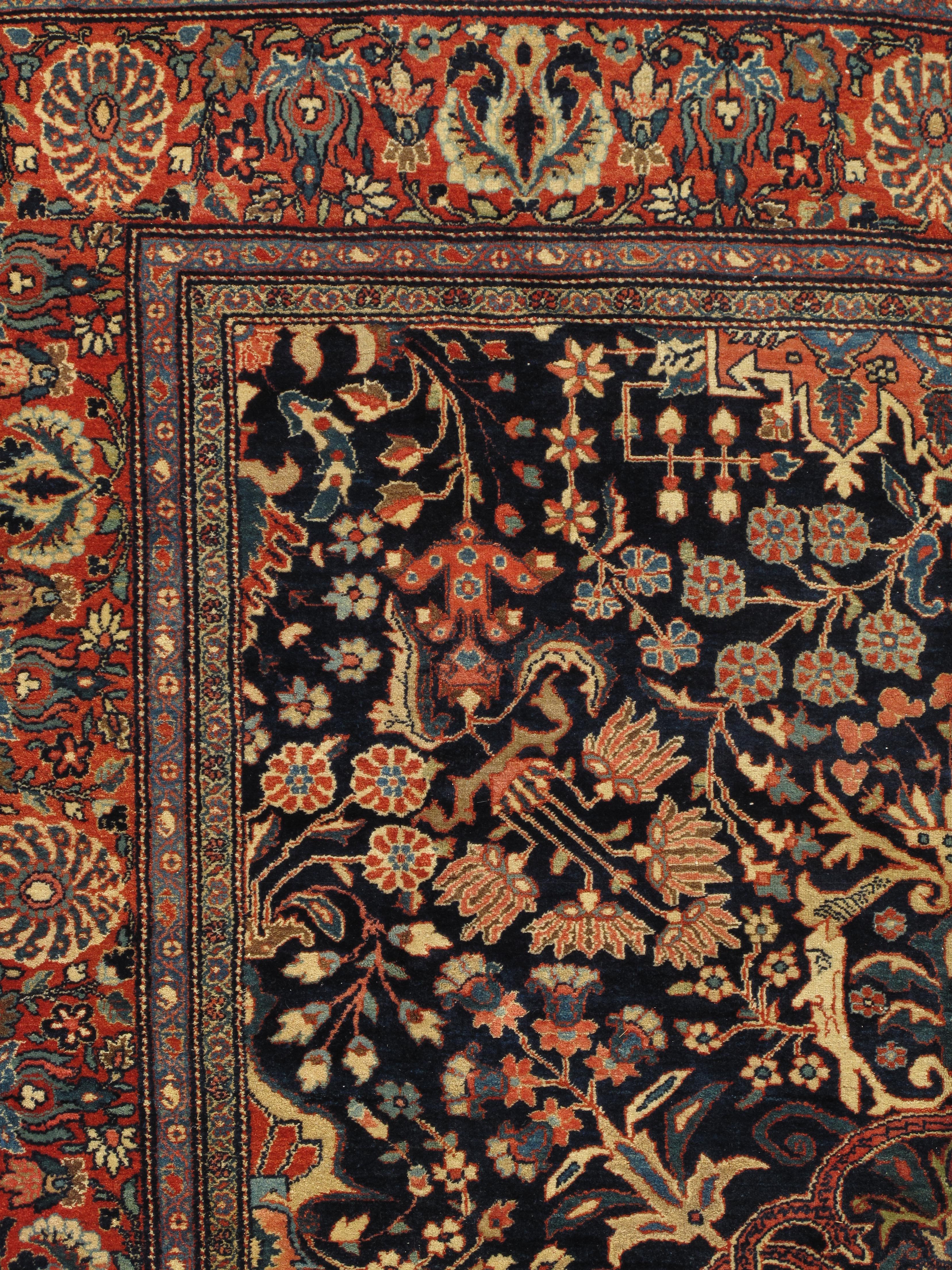 Antiker Farahan Sarouk-Teppich, handgefertigter orientalischer Teppich, marineblau,  Elfenbein, Grün, Rot, Rot (Persisch) im Angebot