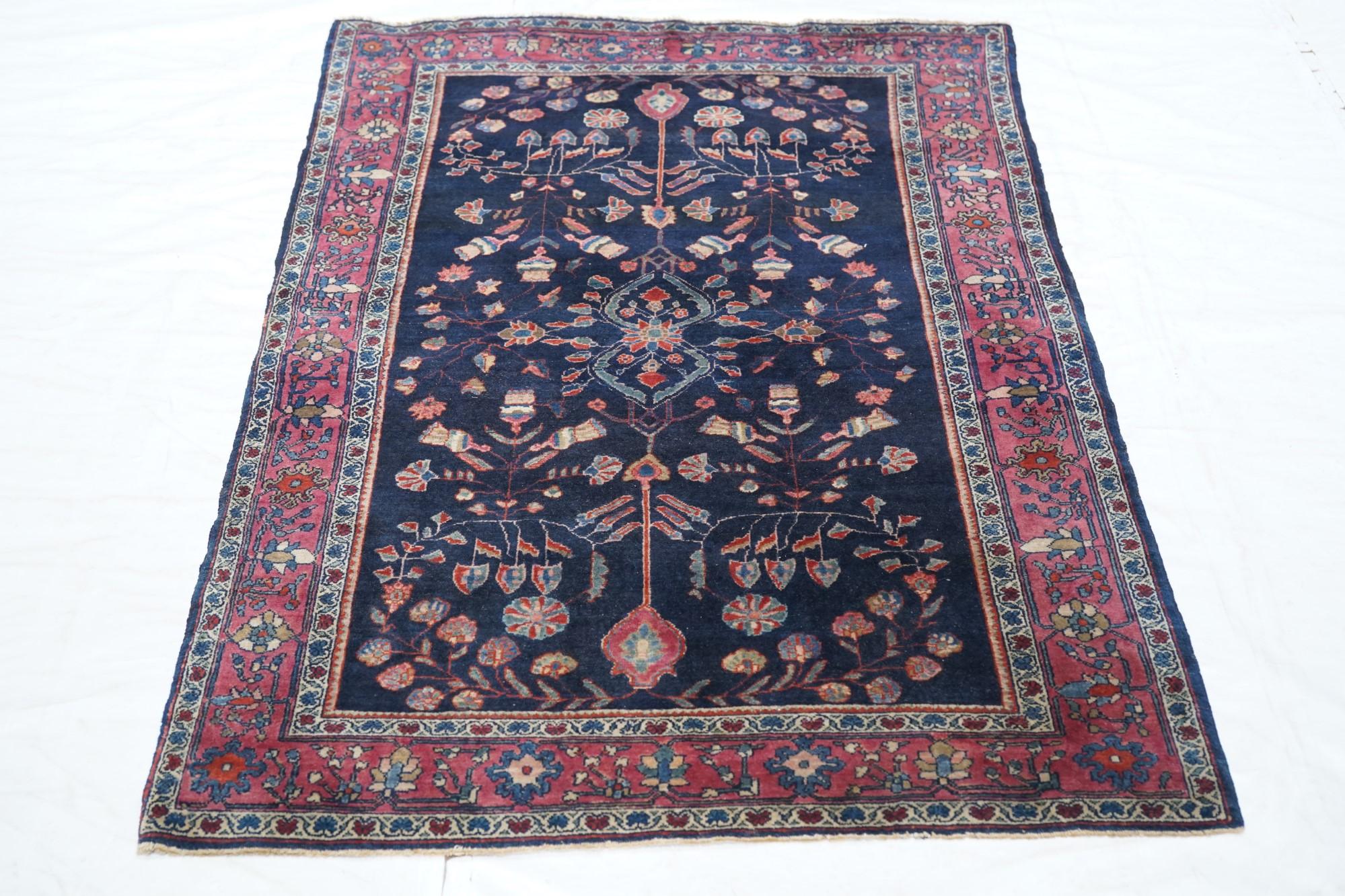 Antiker Sarouk Farahan-Teppich 3'3'' x 4'10'' im Angebot 2