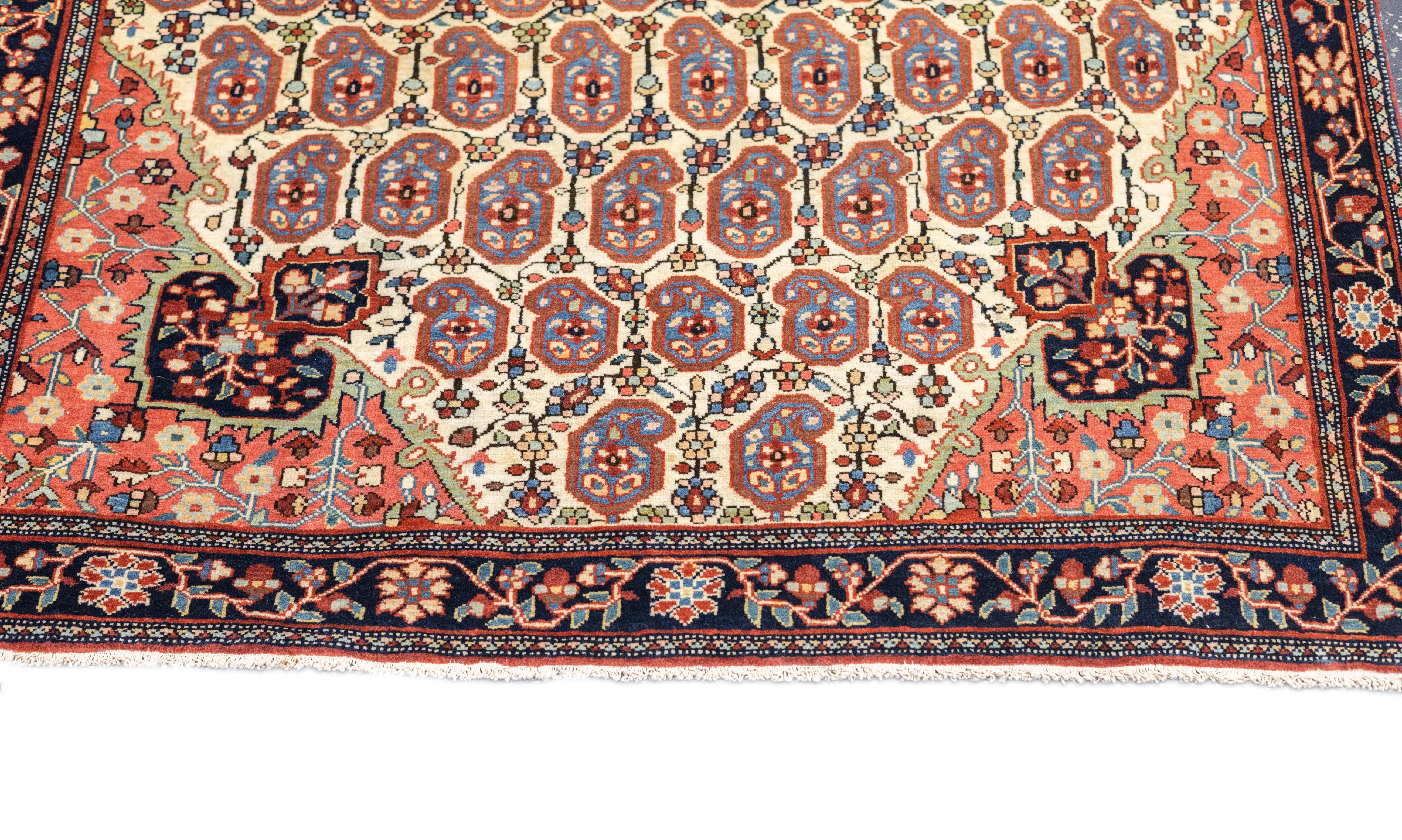 Annodato a mano Tappeto antico Sarouk Farahan 3'8'' x 5'0'' in vendita