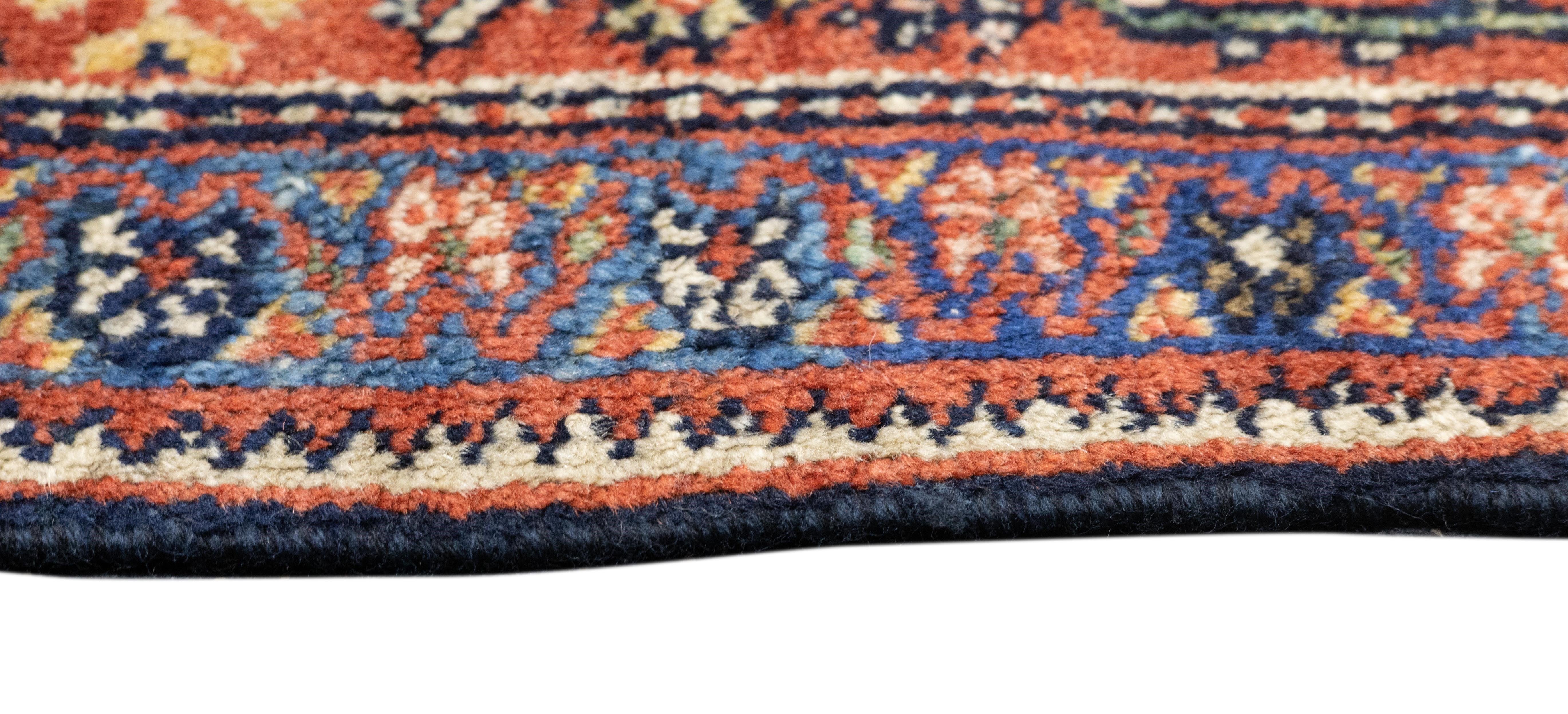 Wool Antique Farahan Sarouk Rug 4'3'' x 6'10'' For Sale