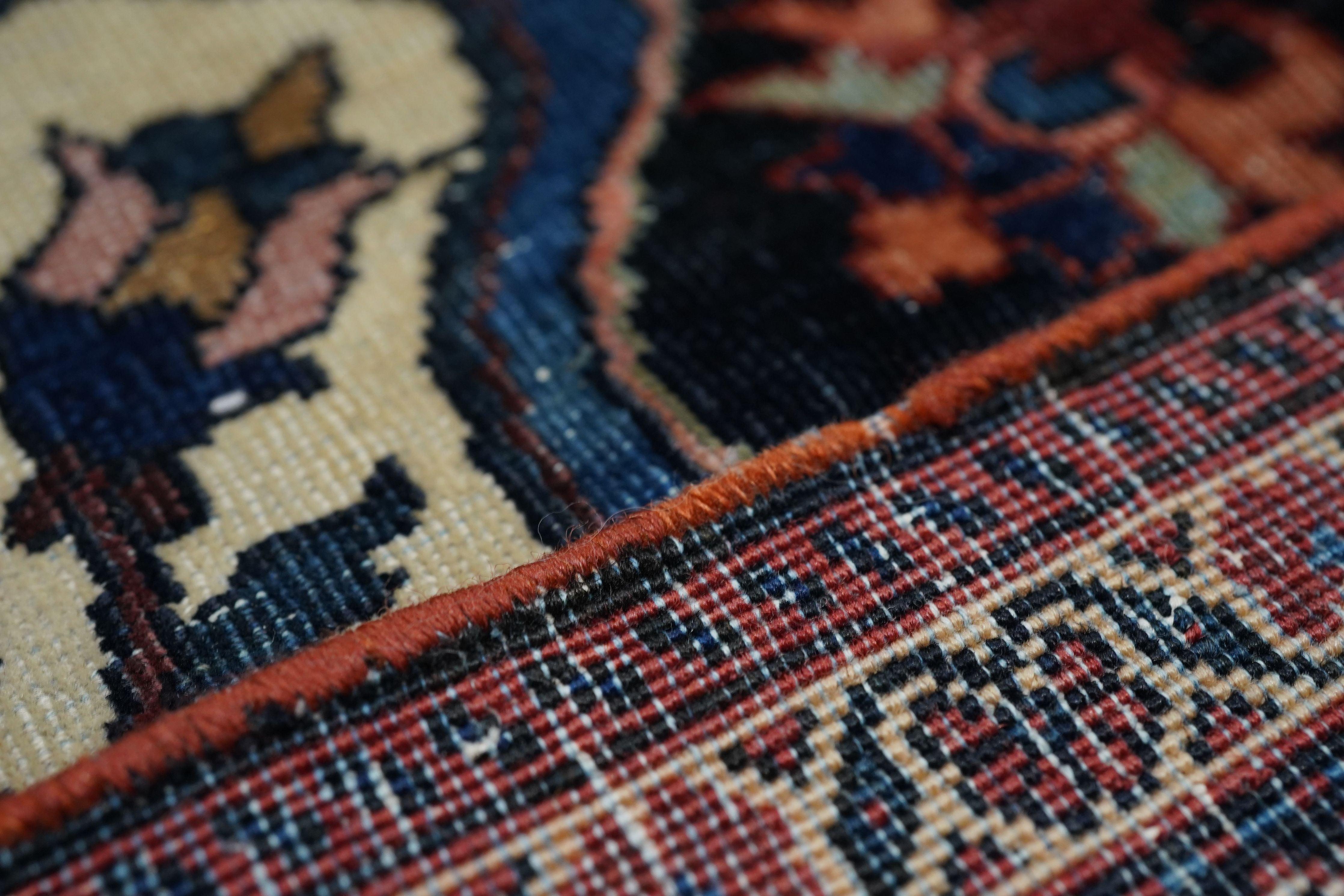 Tappeto antico Sarouk Farahan 4'3'' x 6'5'' in vendita 3