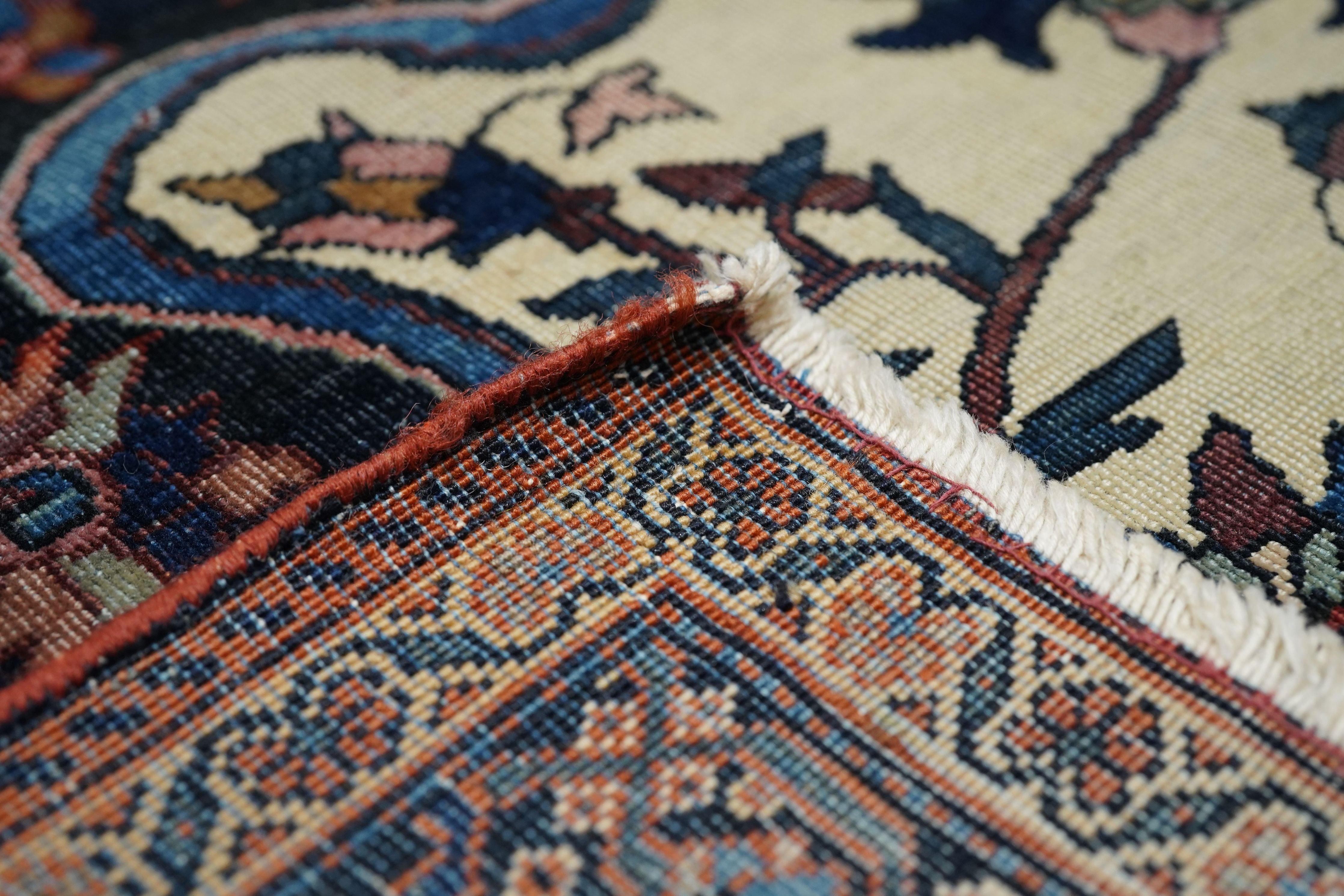 Tappeto antico Sarouk Farahan 4'3'' x 6'5'' in vendita 2
