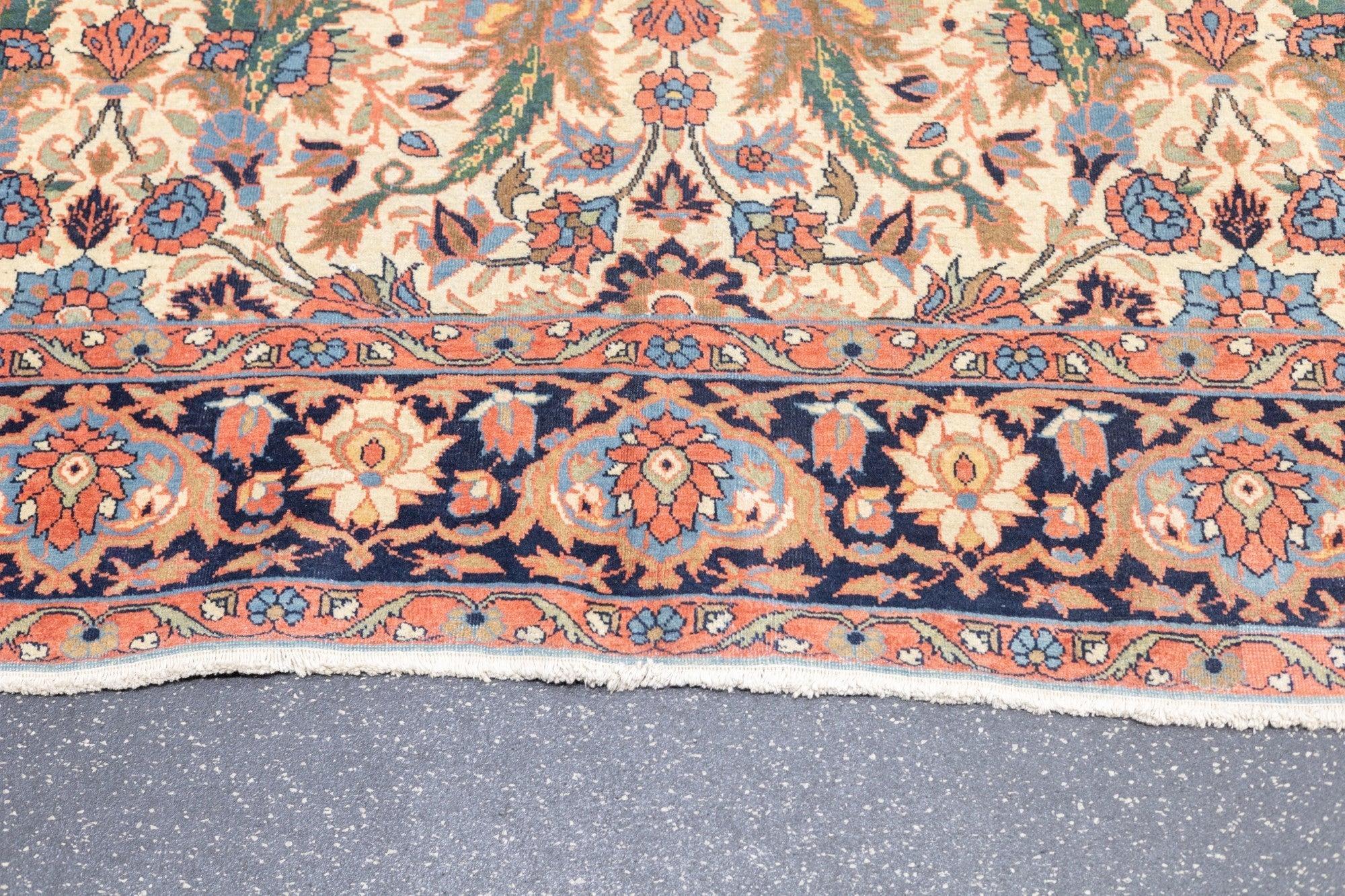 Antiker Farahan Sarouk-Teppich 6'10'' x 9'8'' (Persisch) im Angebot