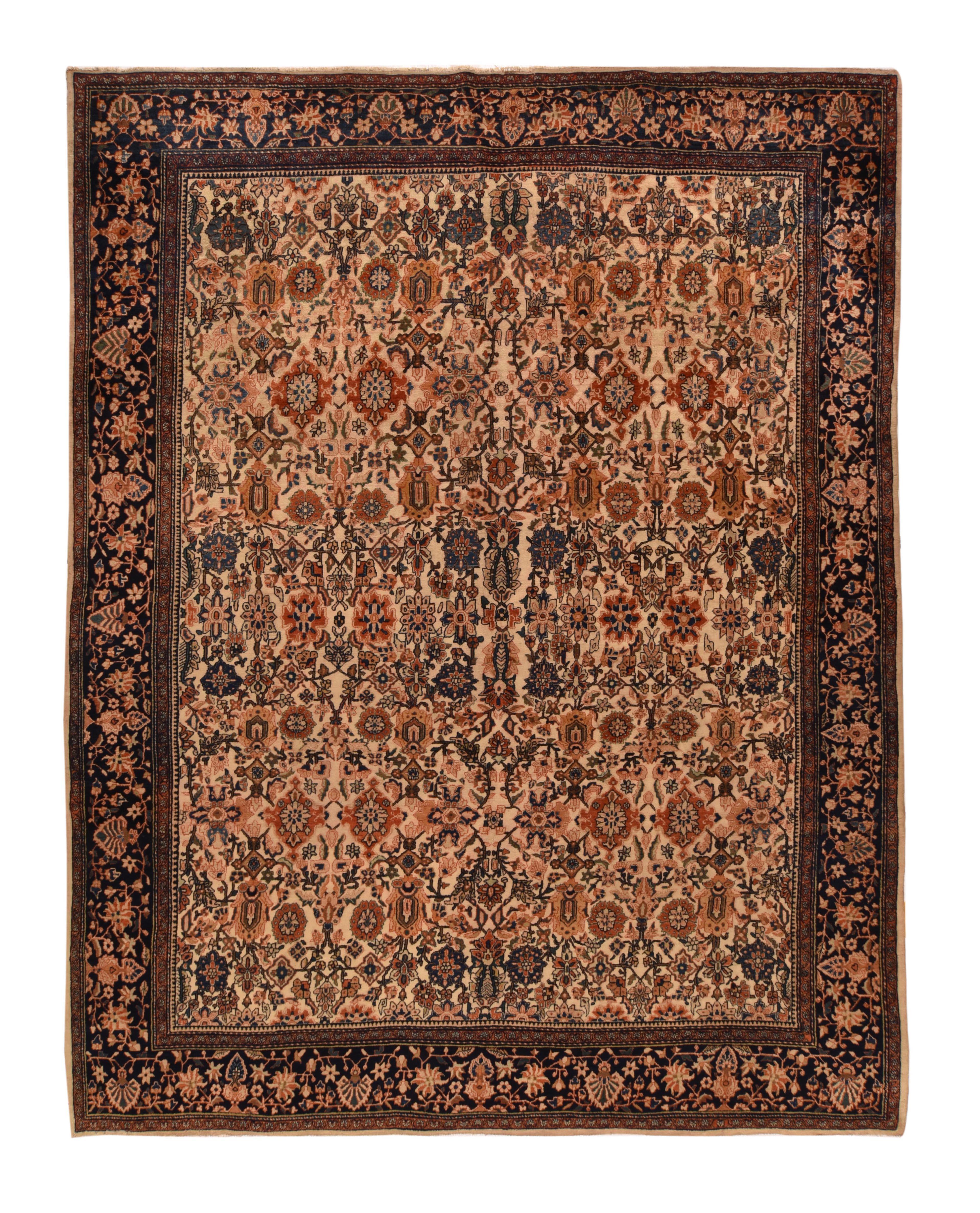 Antiker Farahan Sarouk-Teppich im Zustand „Gut“ im Angebot in New York, NY