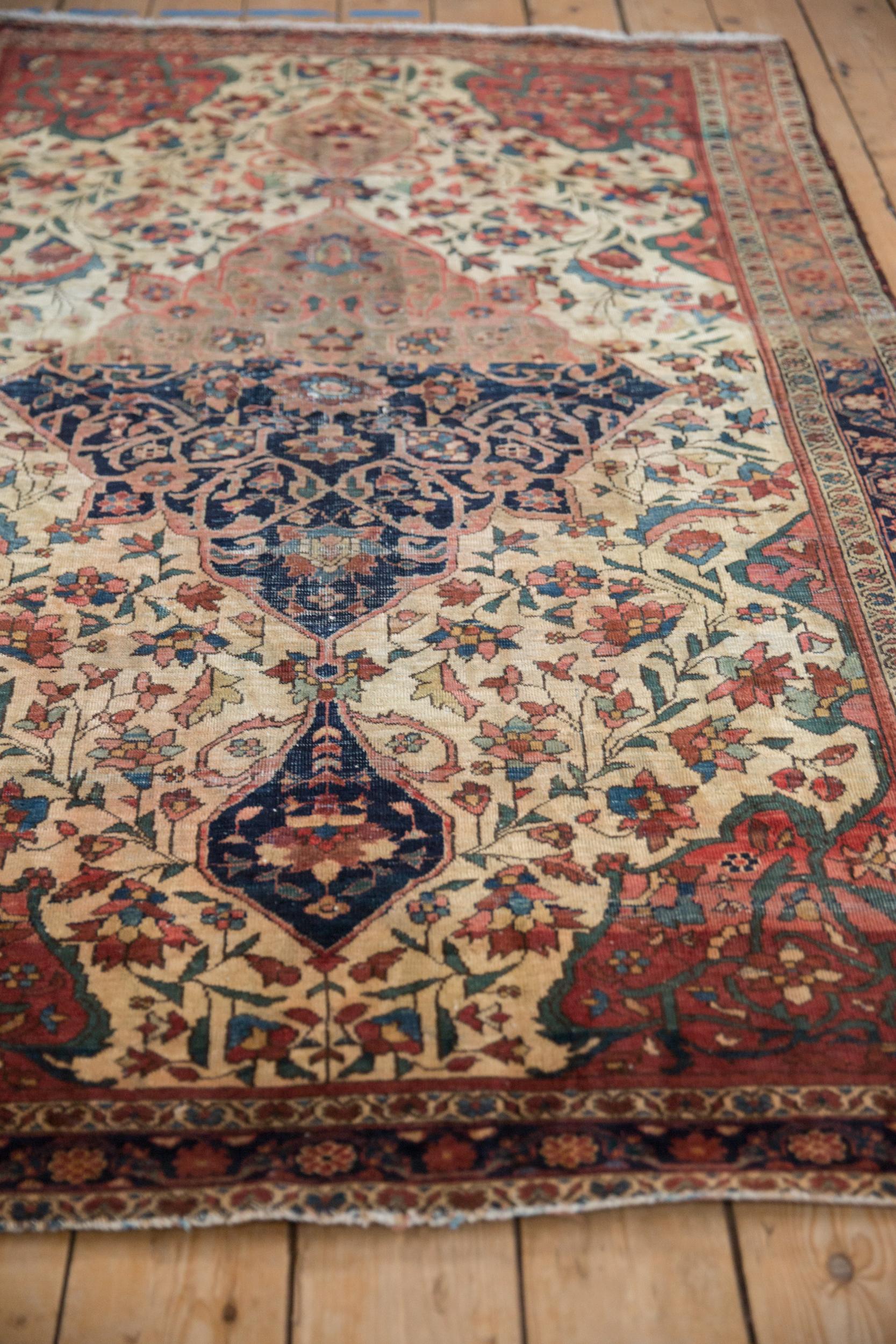 Hand-Knotted Antique Farahan Sarouk Rug