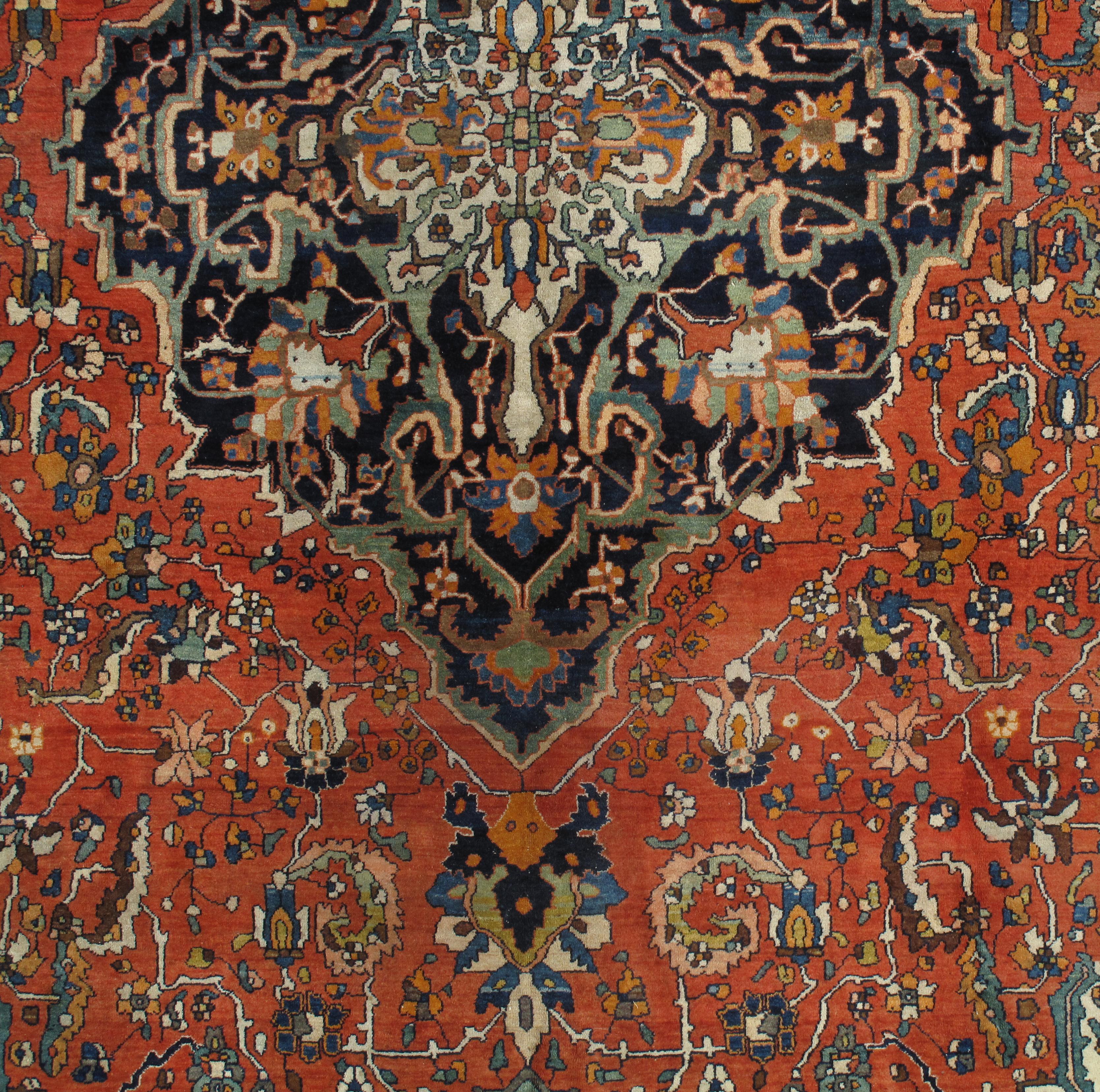 Antique Farahan Sarouk Rug, Handmade Oriental Rug, Rusty Red Navy Blue Very Fine In Excellent Condition For Sale In Port Washington, NY