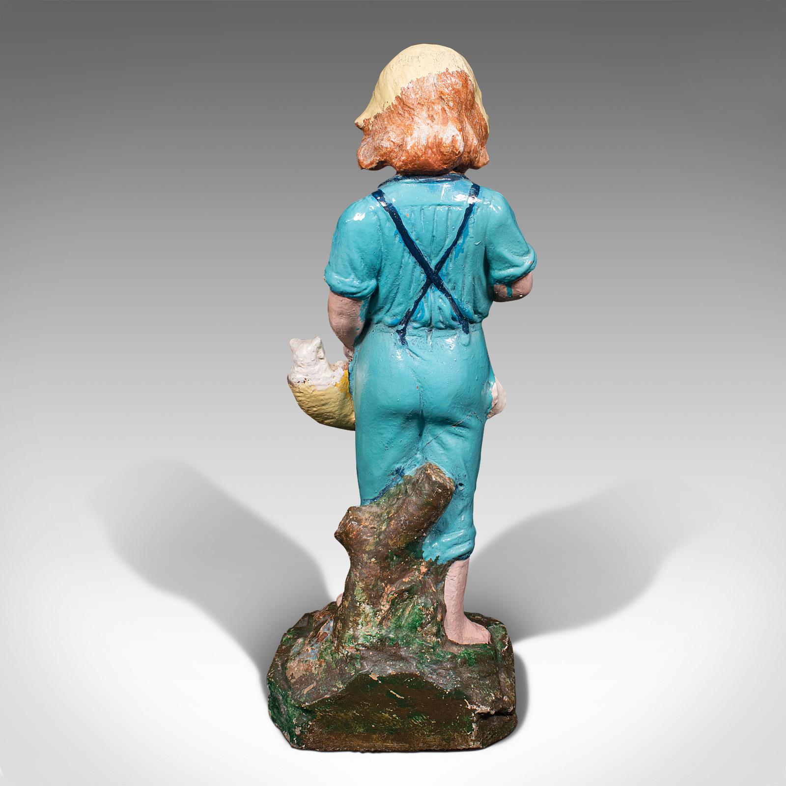 Antike Bauernmädchenfigur, Französisch, dekorative Statue, Provinz, spätviktorianisch (Stein) im Angebot