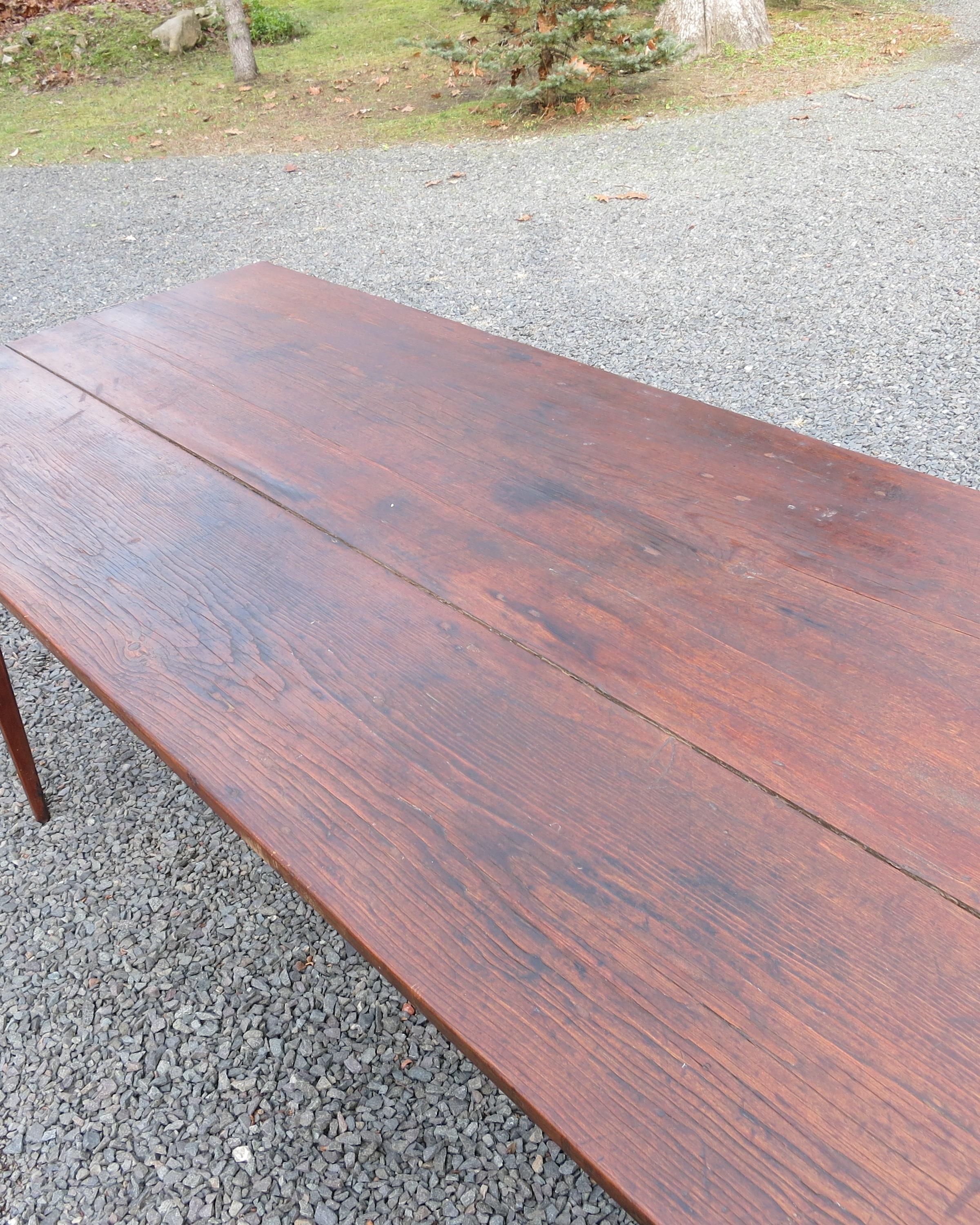 Antique Farm Table Rustic Farmhouse Table In Good Condition For Sale In Newtown, CT