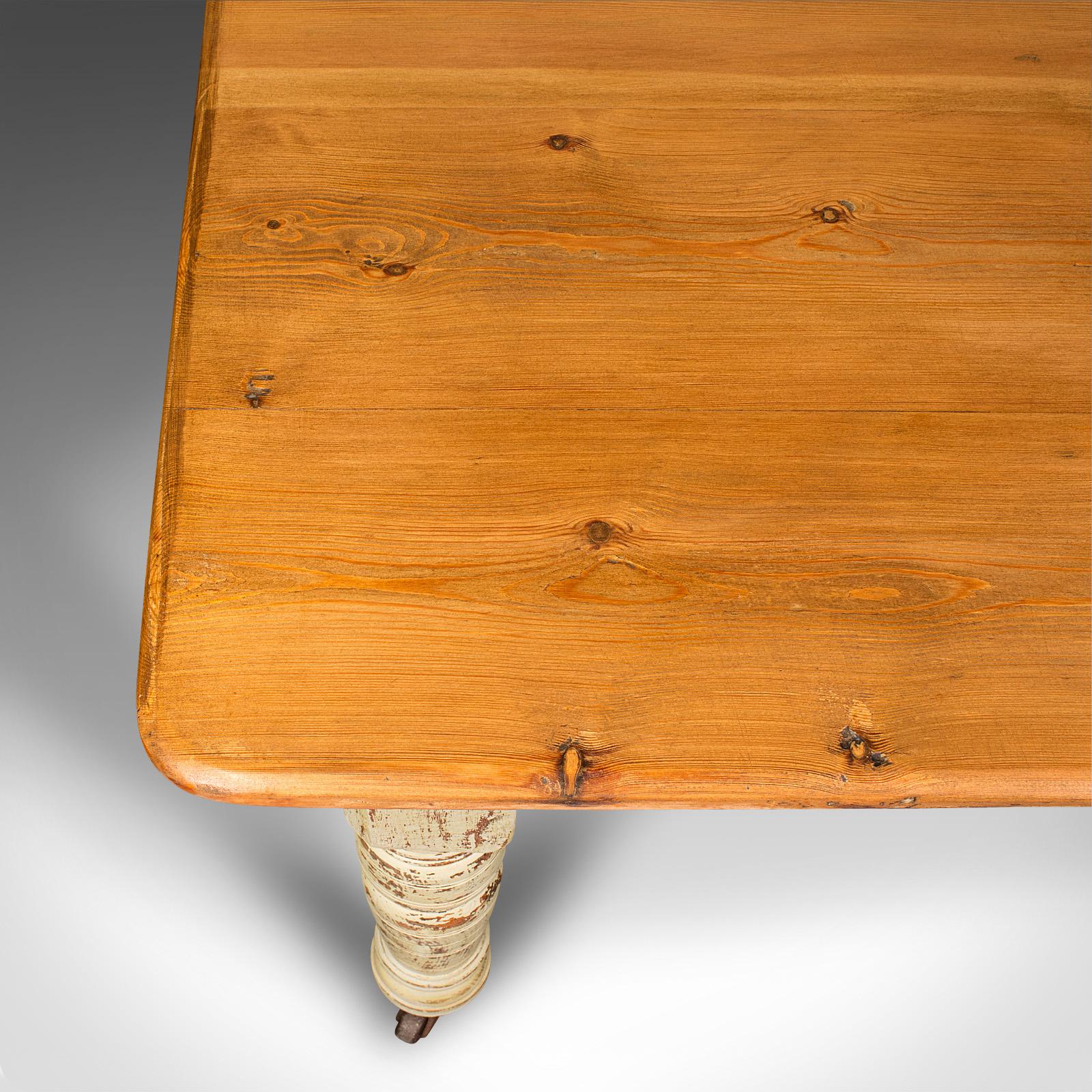 Antique Farmhouse Table, English, Pine, 6 Seat, Dining, Kitchen, Victorian, 1900 For Sale 2
