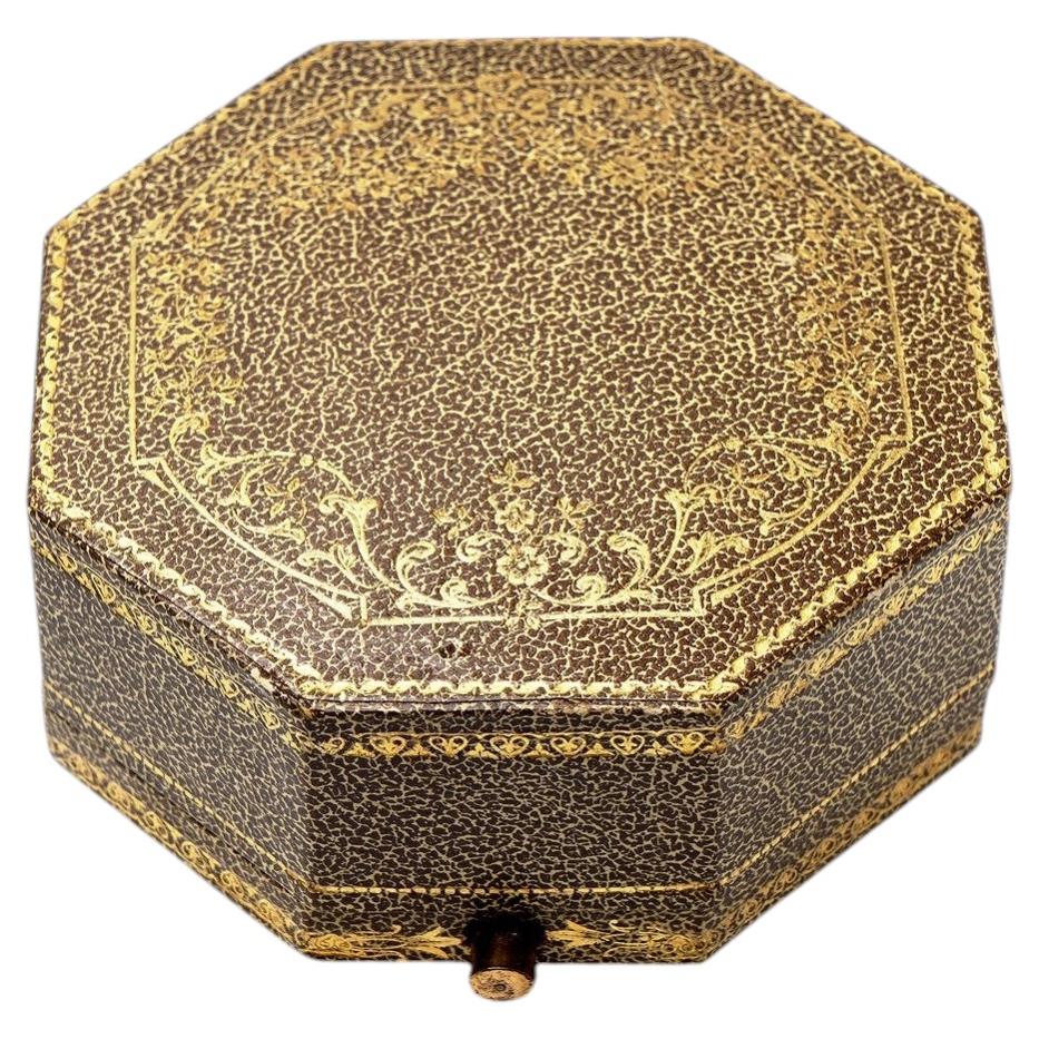 Antique Fauveau-bidet Chartres French Octagonal Brooch Box