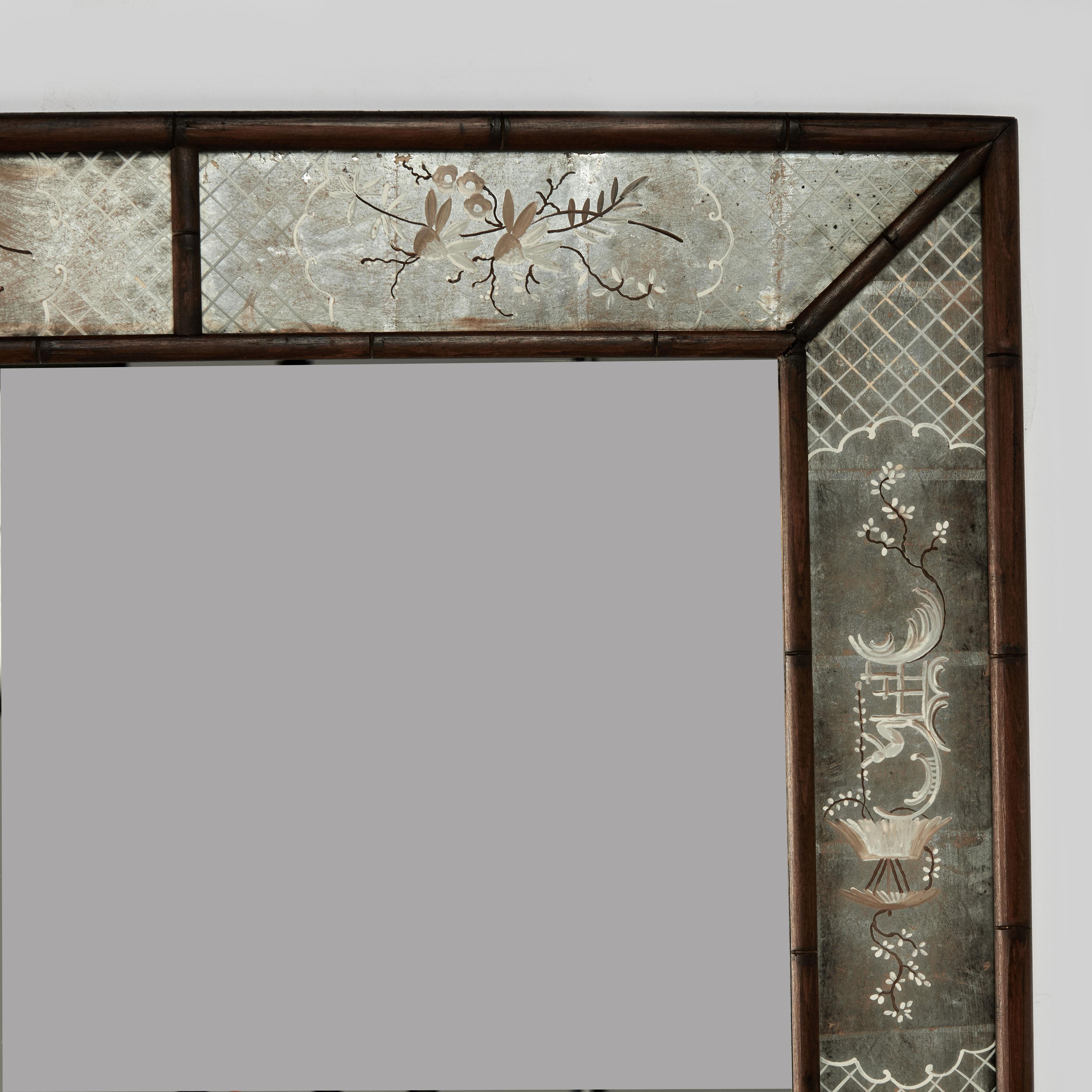 Antike Faux Bamboo Chinoiserie Wandspiegel (Handgeschnitzt) im Angebot