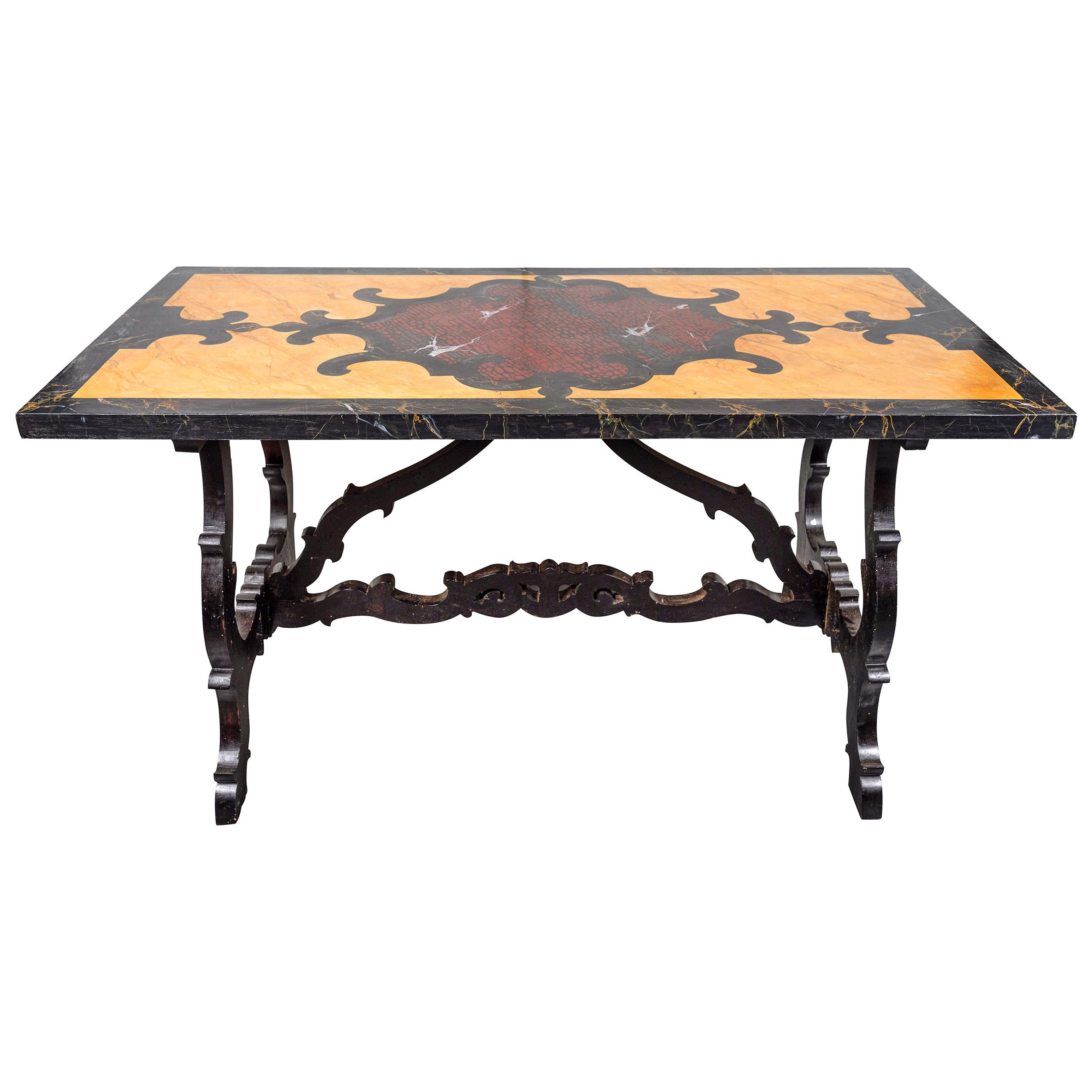 Antiker, bemalter Tisch aus Kunstmarmor, lackiert
