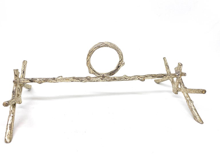 Antique Faux Wood Silver Plated Classical Carving Set Rest, Tableware