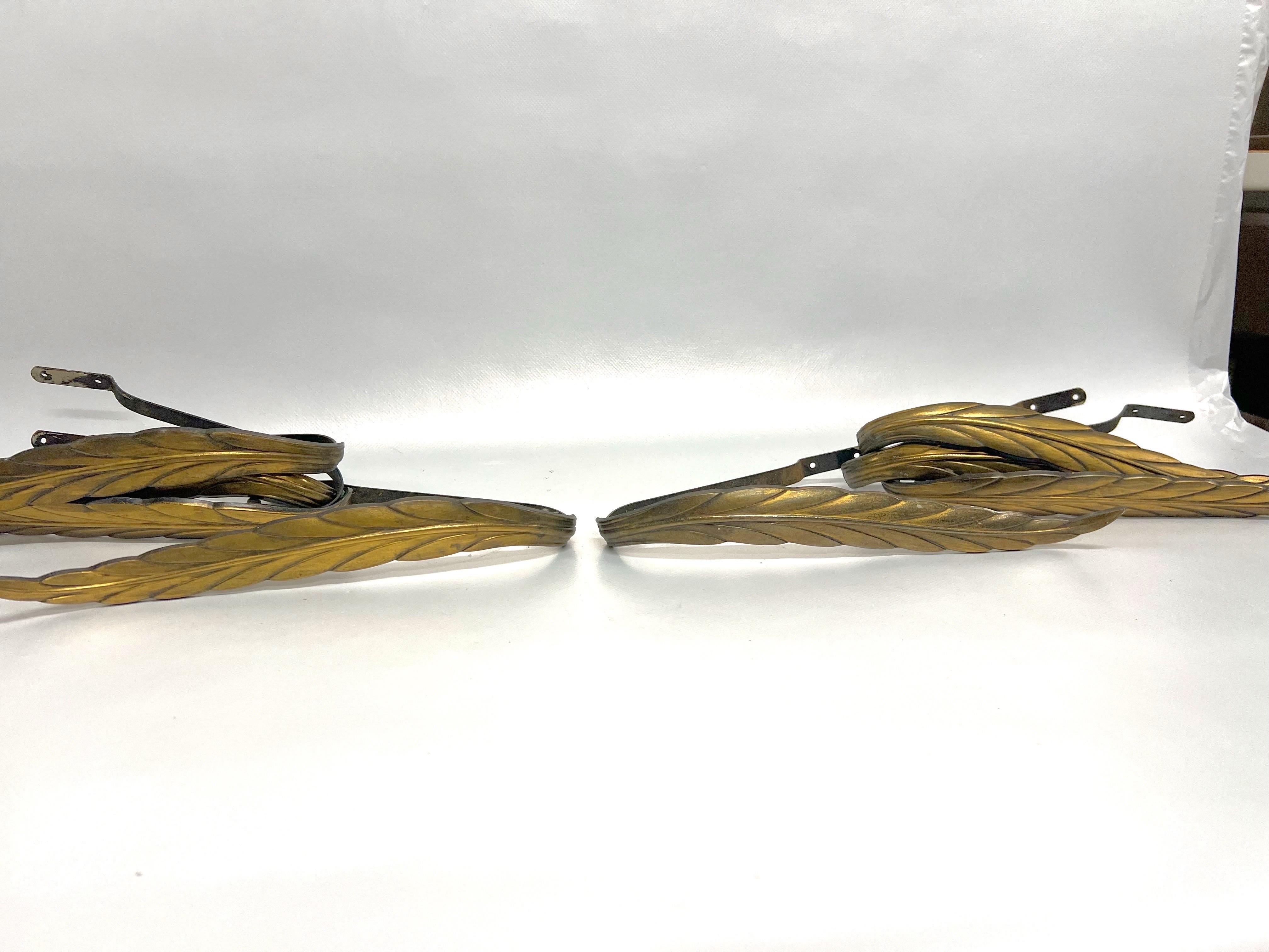 Antique Feather Form Metal Curtain Tie Backs - a Set of 8 In Good Condition For Sale In Charleston, SC