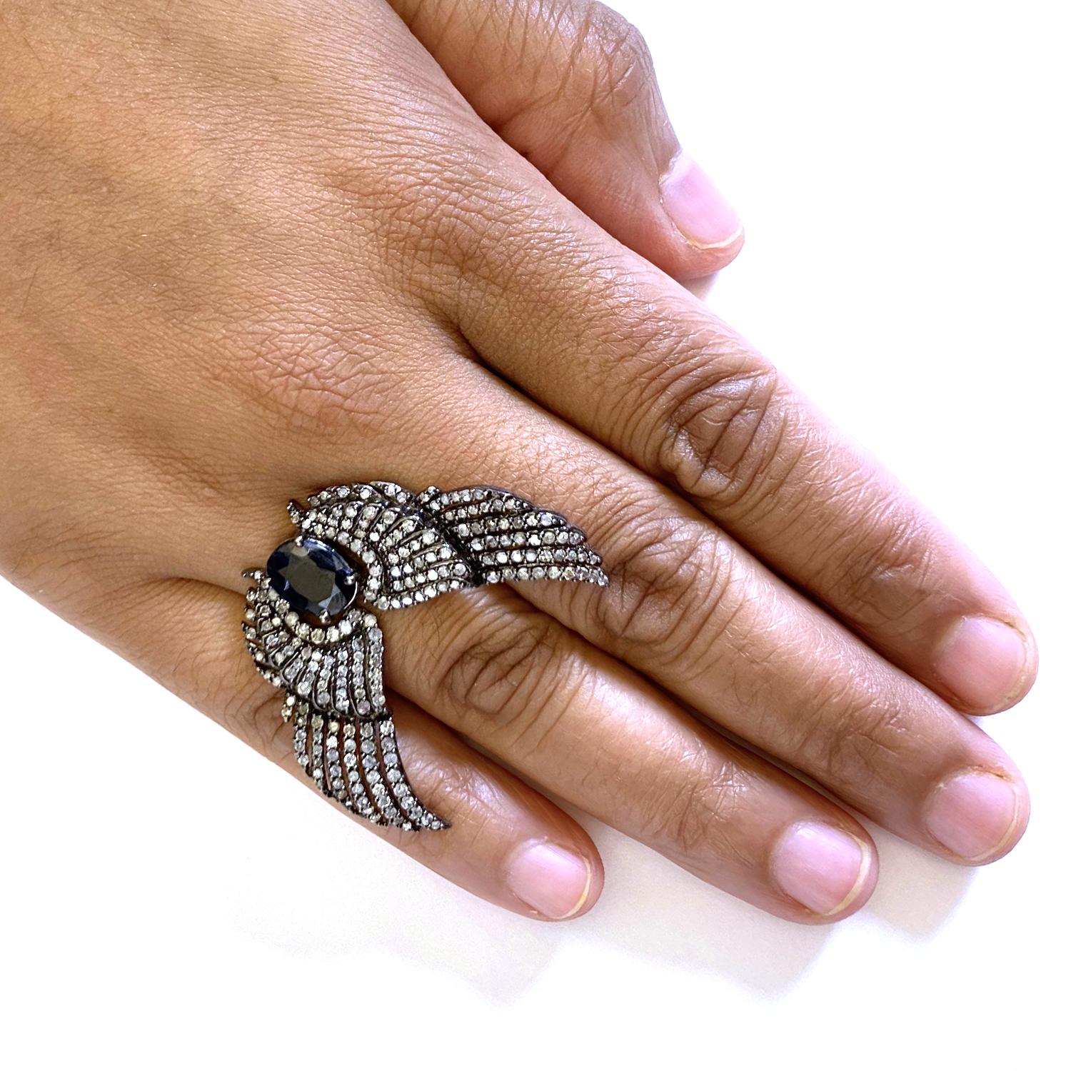 ,D:1.93cts,slv:12.62gms, Sapphire:3.73cts