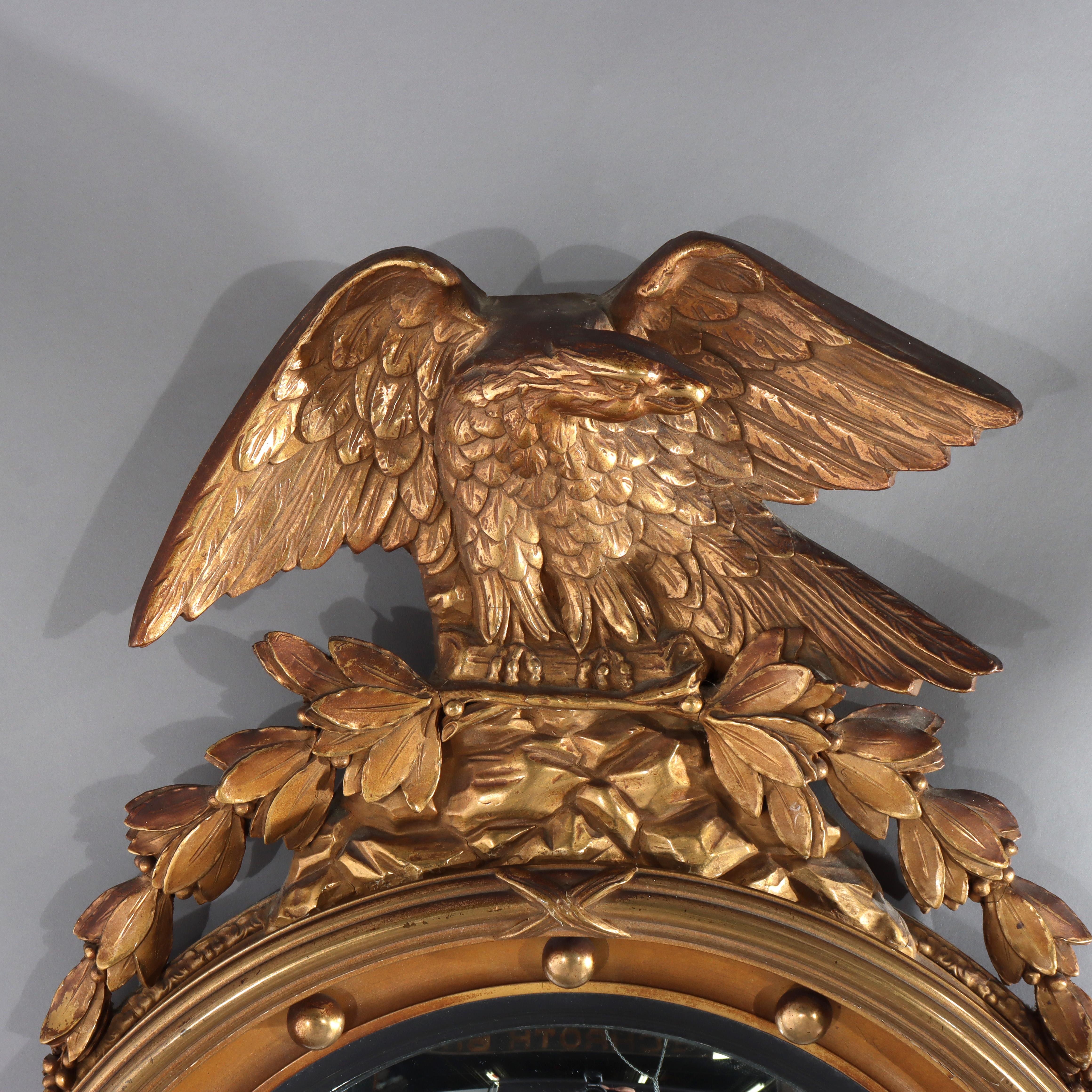 Antique Federal Bullseye Convex Gilt Wood Mirror With Eagle C1900 Bon état - En vente à Big Flats, NY