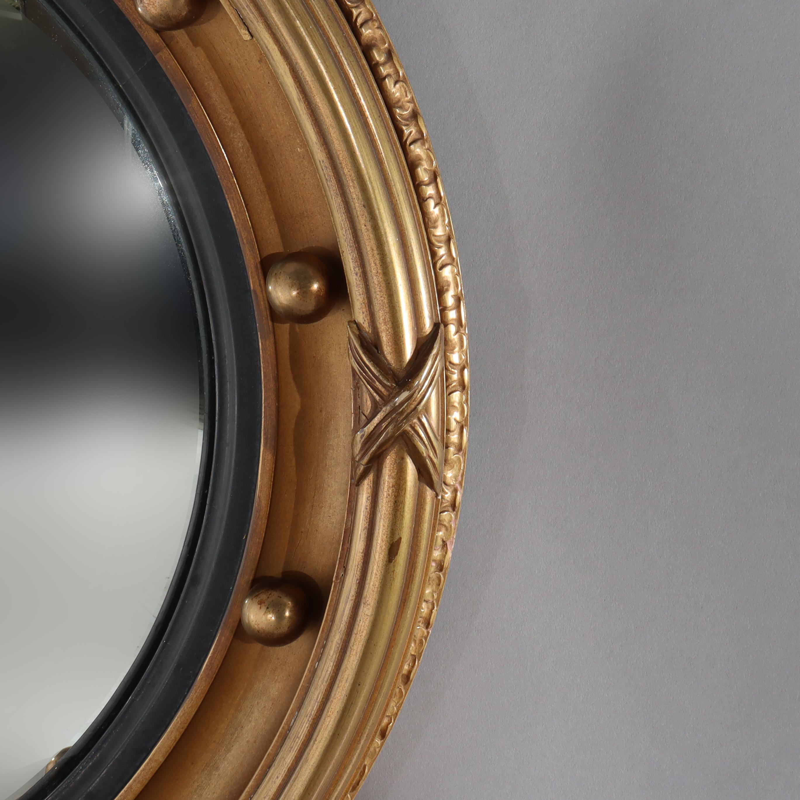 Miroir Antique Federal Bullseye Convex Gilt Wood Mirror With Eagle C1900 en vente