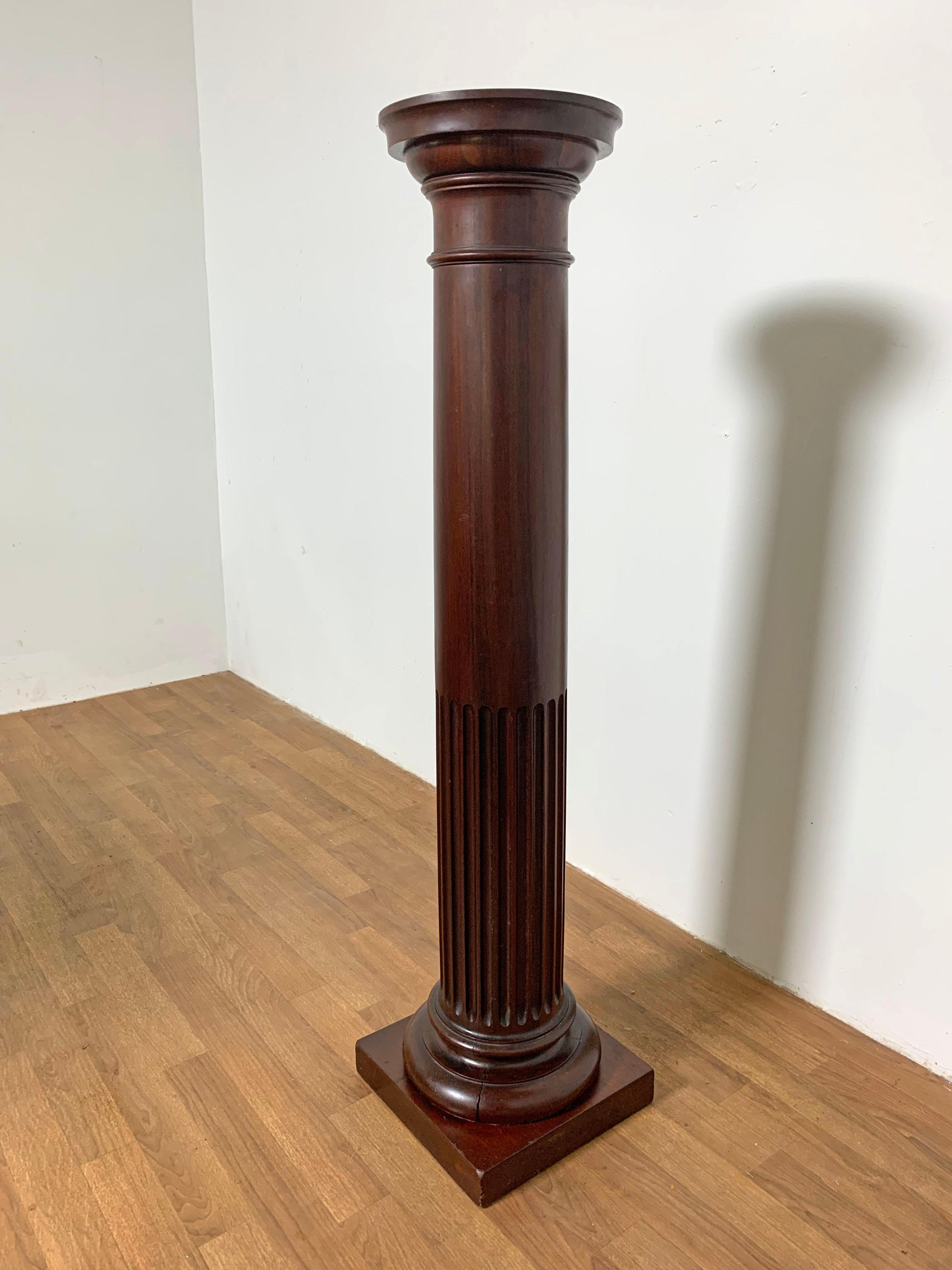 Antique Federal Era Solid Mahogany Pedestal or Fern Stand 2