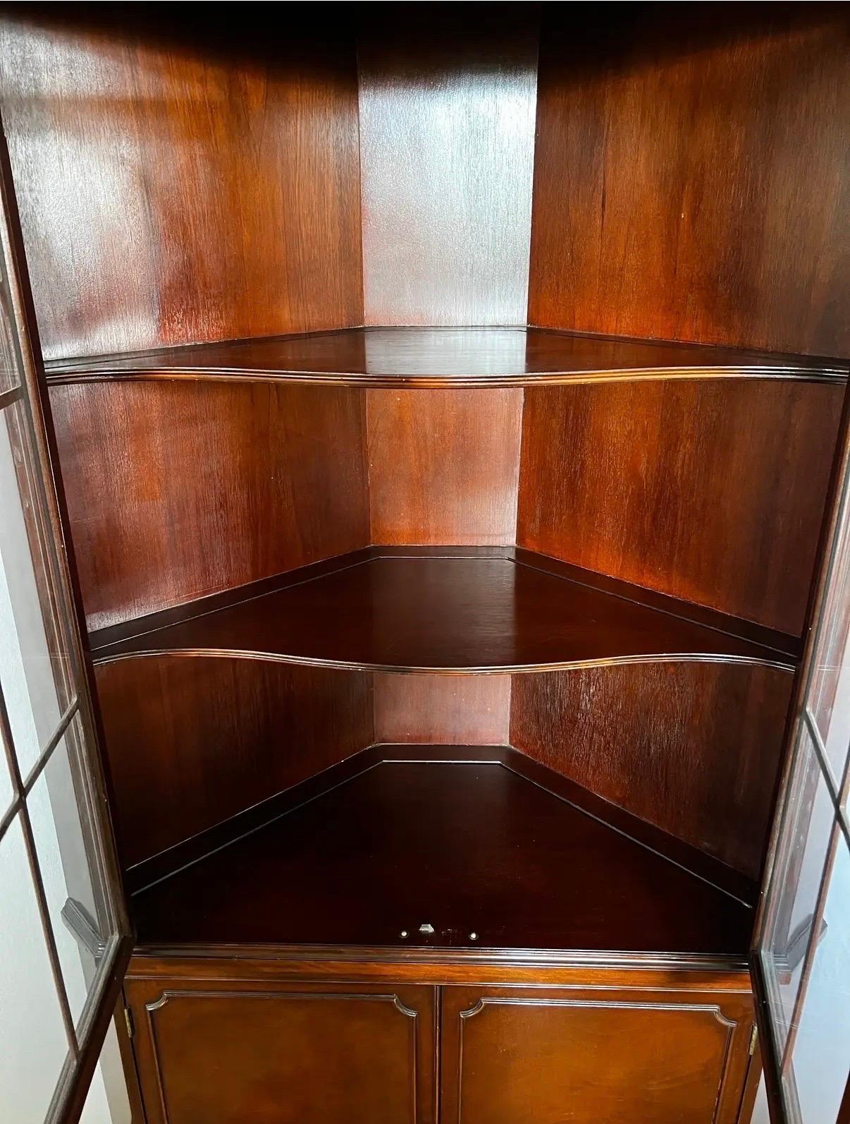 20th Century Antique Federal Mahogany Corner Cupboard China Cabinet Display Breakfront