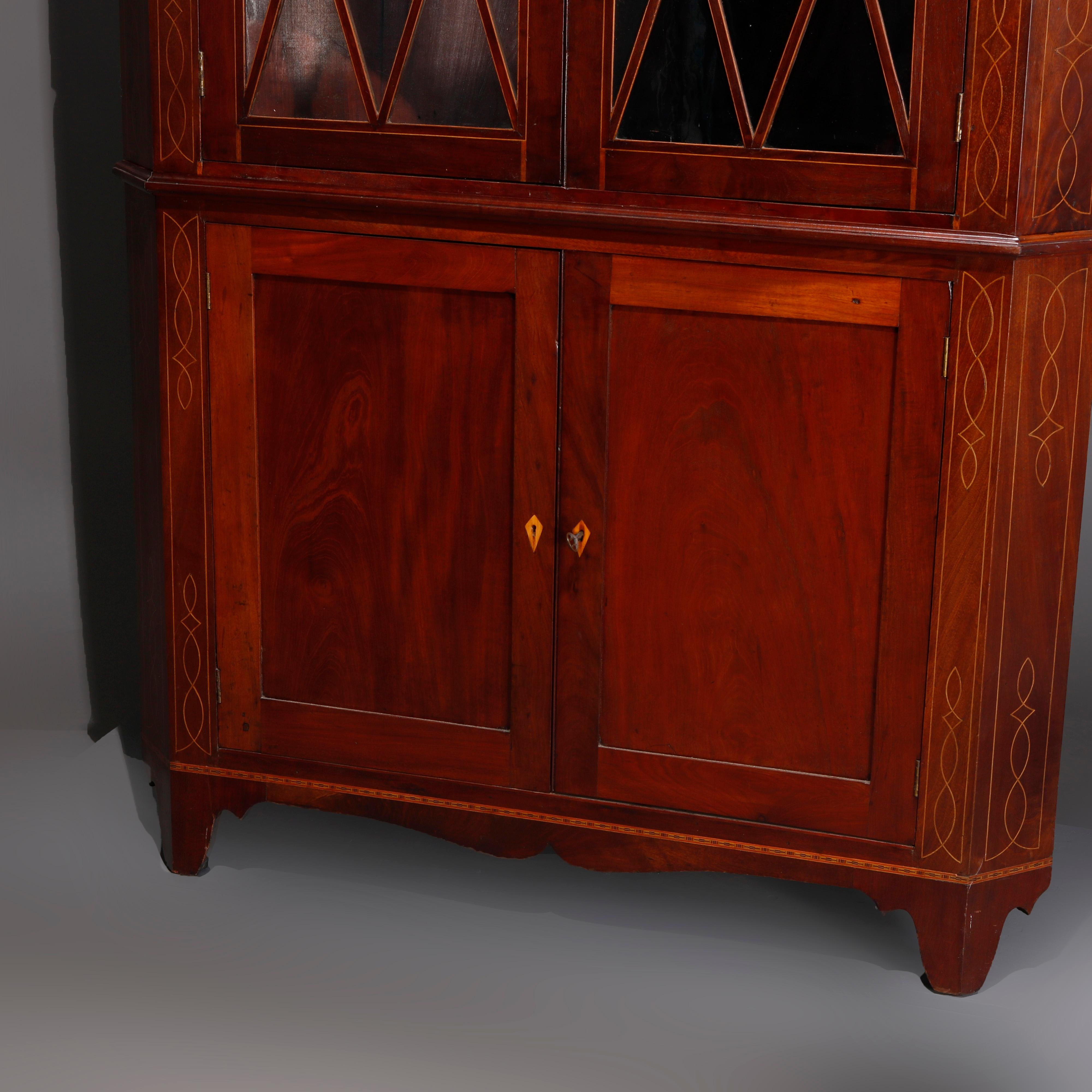 Federal Mahogany with Satinwood Inlay and Banding Corner Cabinet, 20th Century In Good Condition In Big Flats, NY