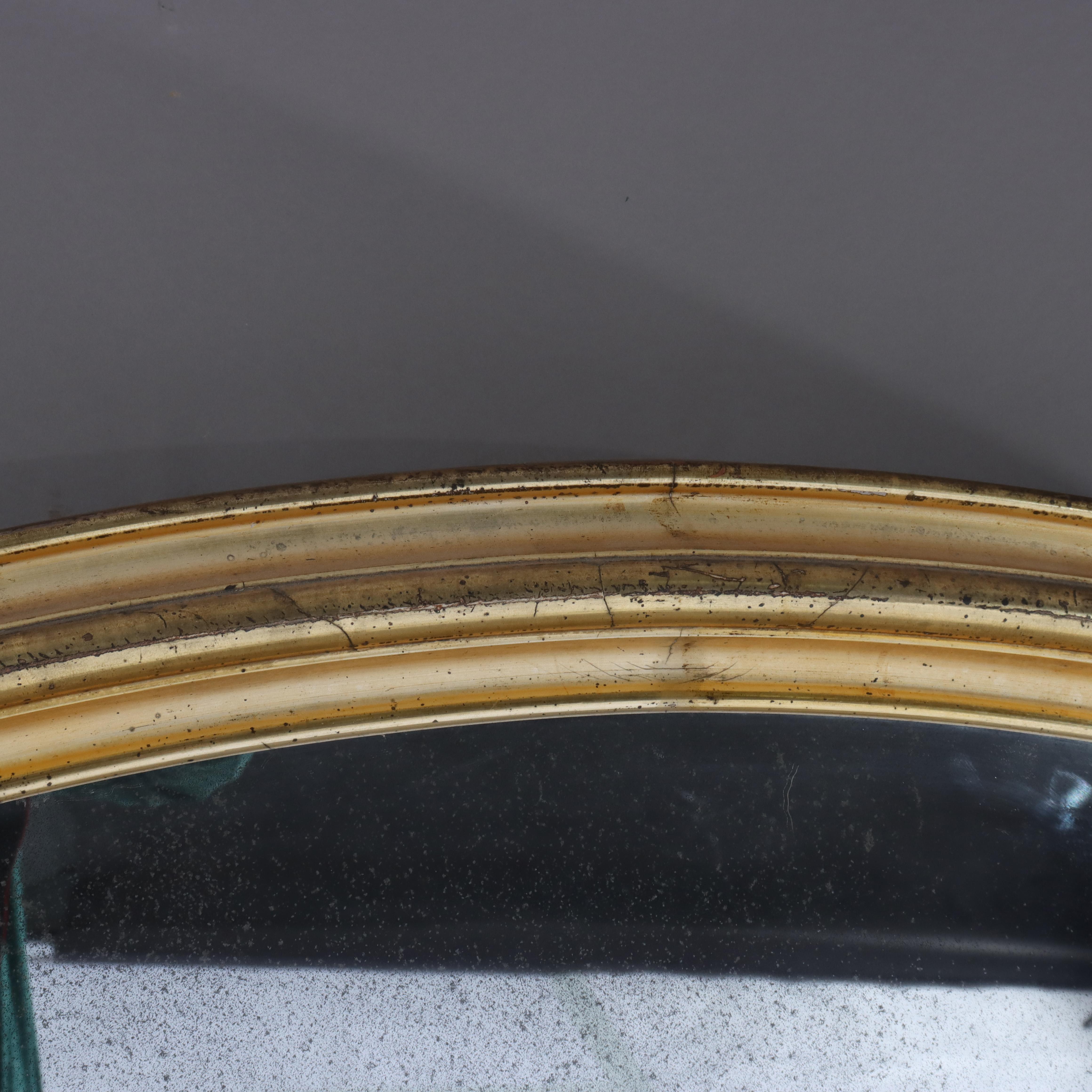 Antiguo Espejo de Pared Ovalado de Periodo Federal de Madera Dorada de Limón C1830 en Bueno estado para la venta en Big Flats, NY