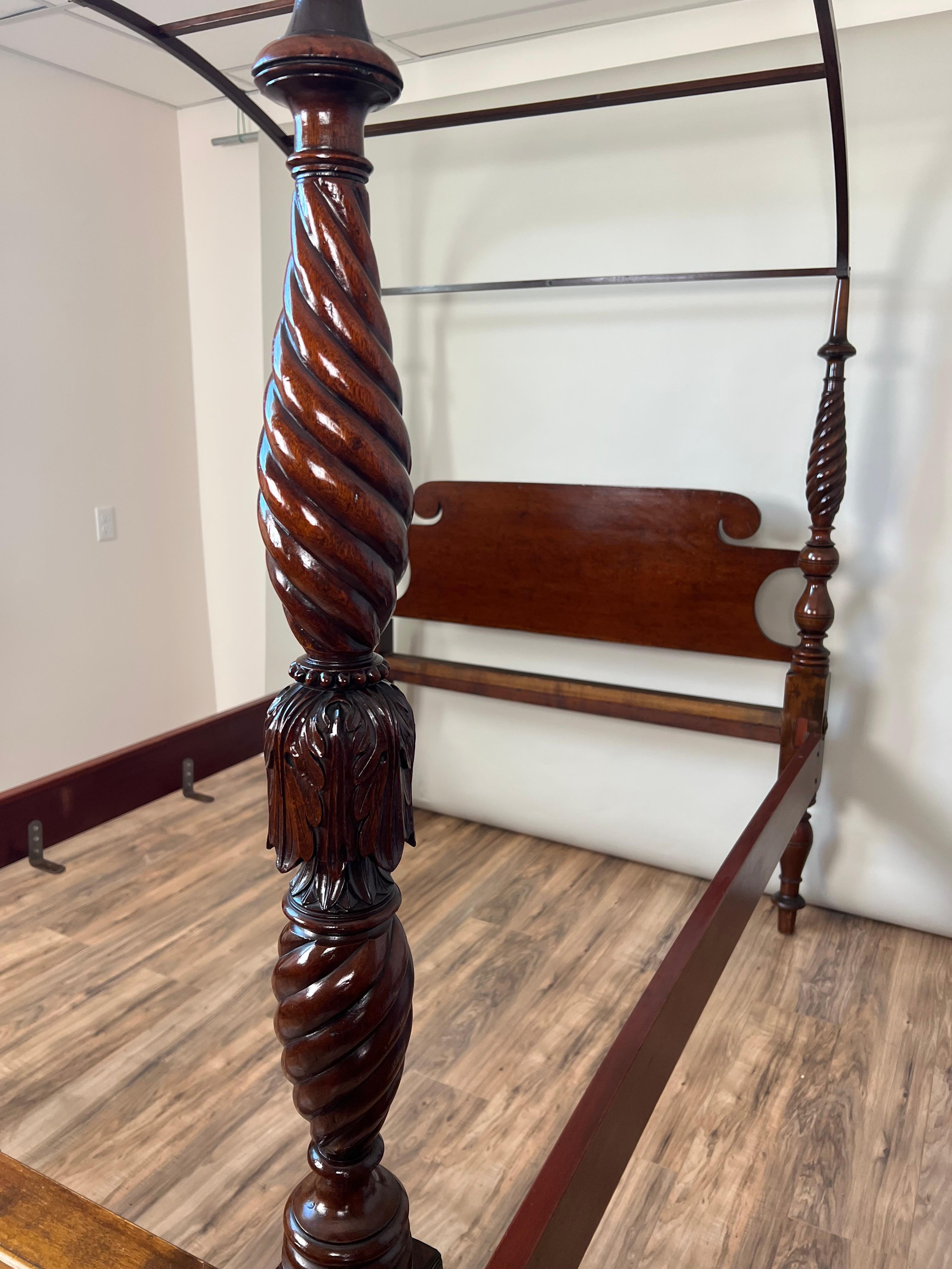 Antique Federal Period Mahogany Full Size Canopy Bed  c. 1820 2
