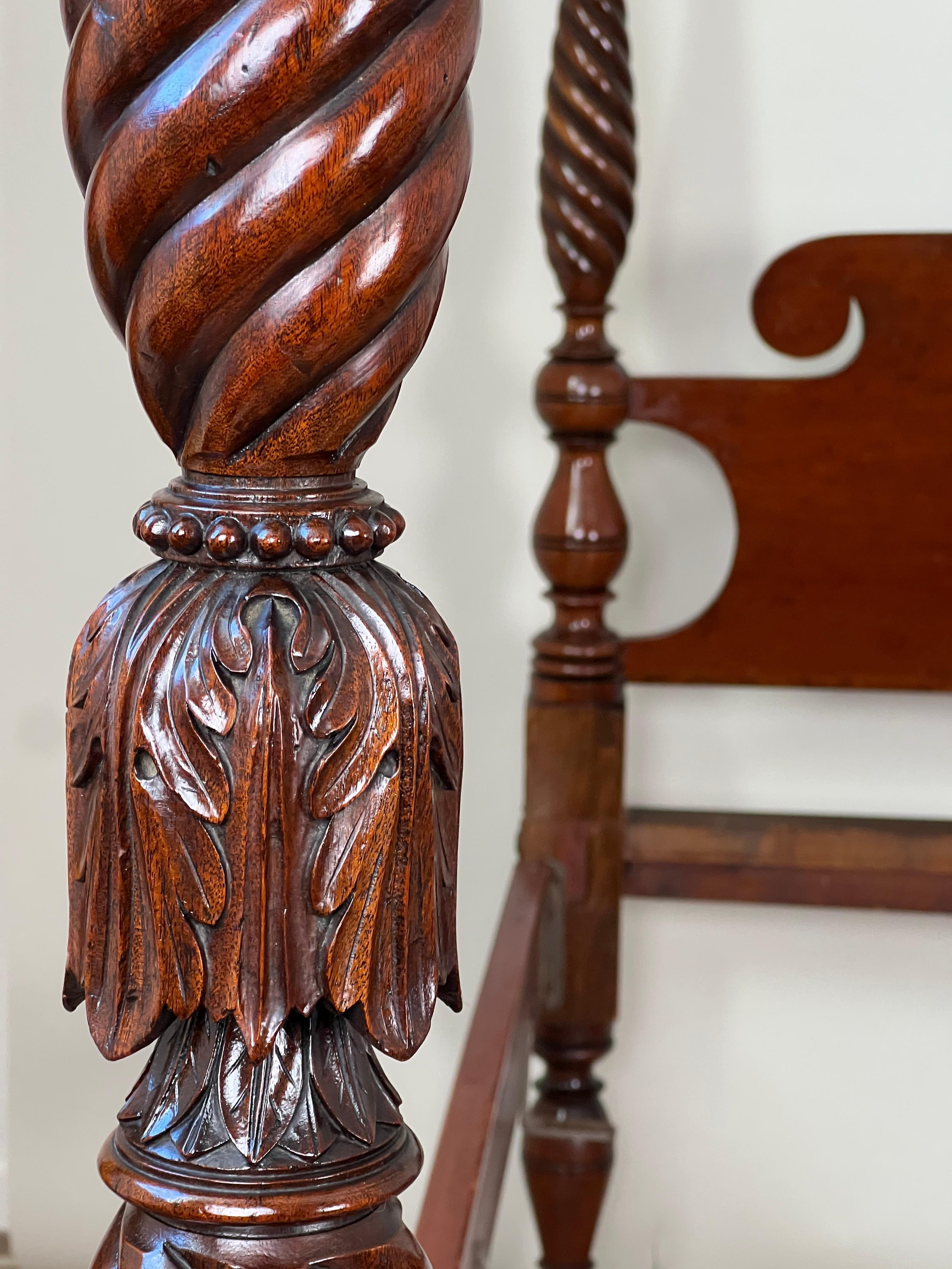 Antique Federal Period Mahogany Full Size Canopy Bed  c. 1820 7