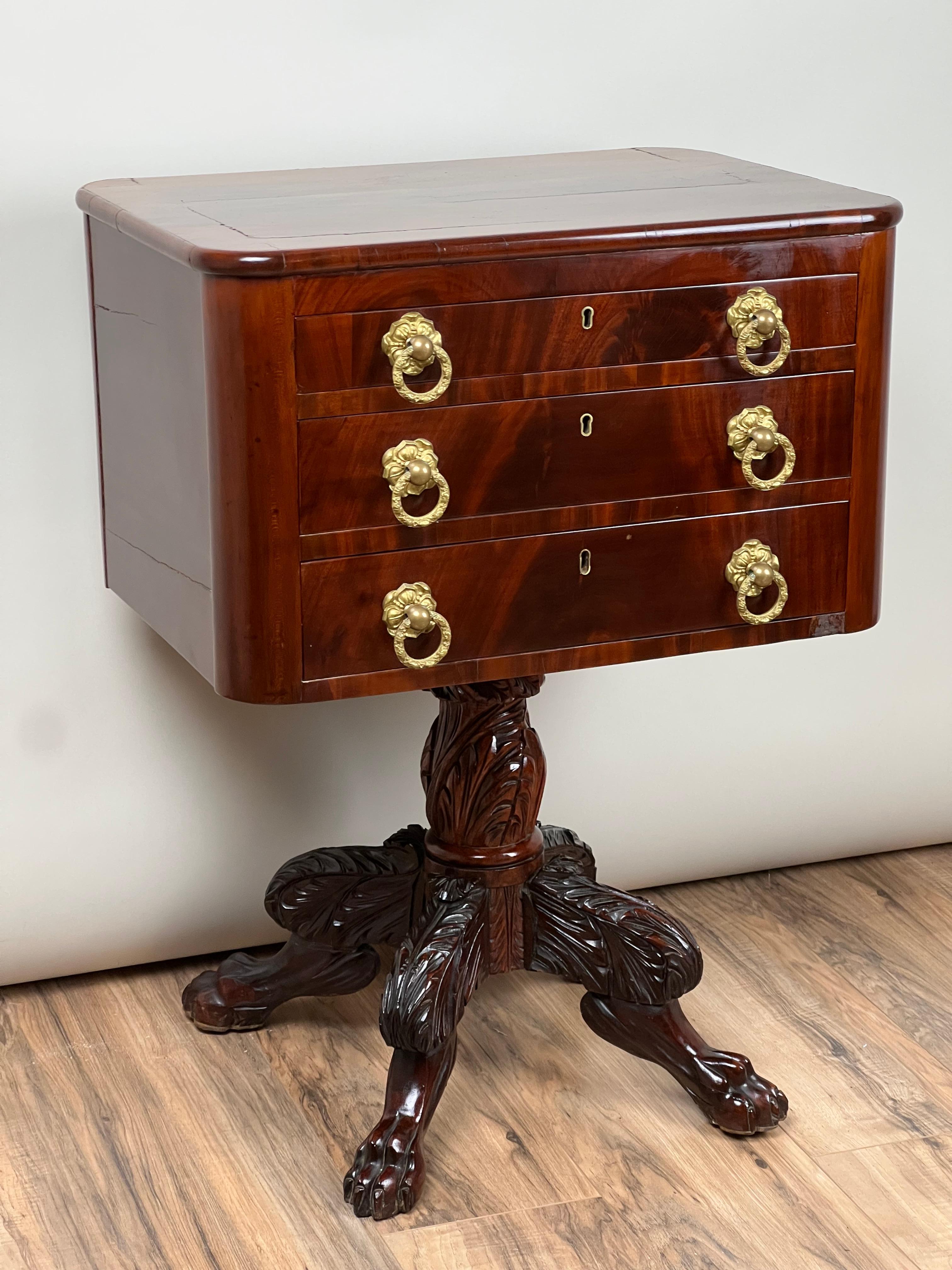 American Antique Federal Period Mahogany Three Drawer Stand with Embossed Pulls c. 1820 For Sale