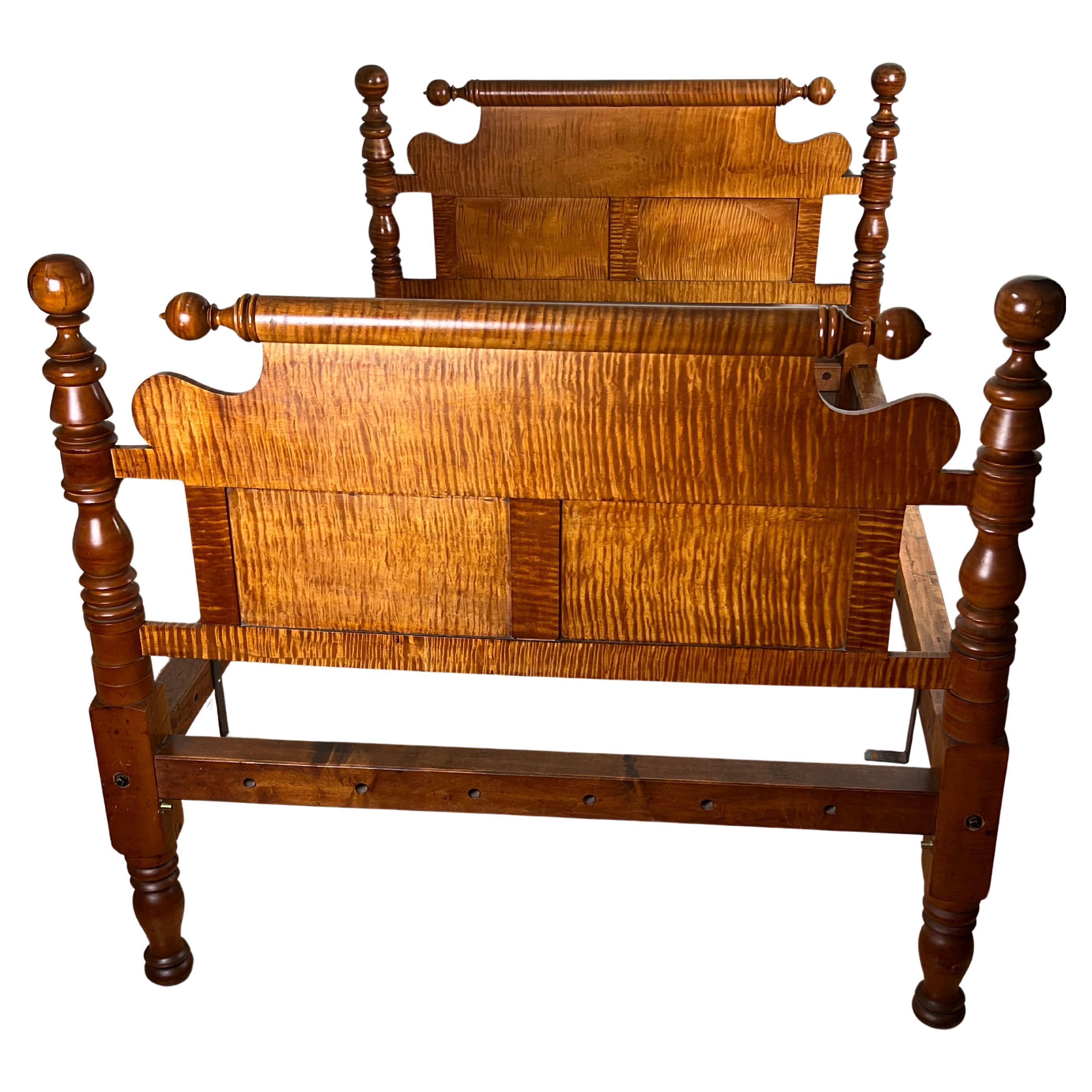 Antique Federal Period Solid Tiger Maple Cannonball Bed c. 1830