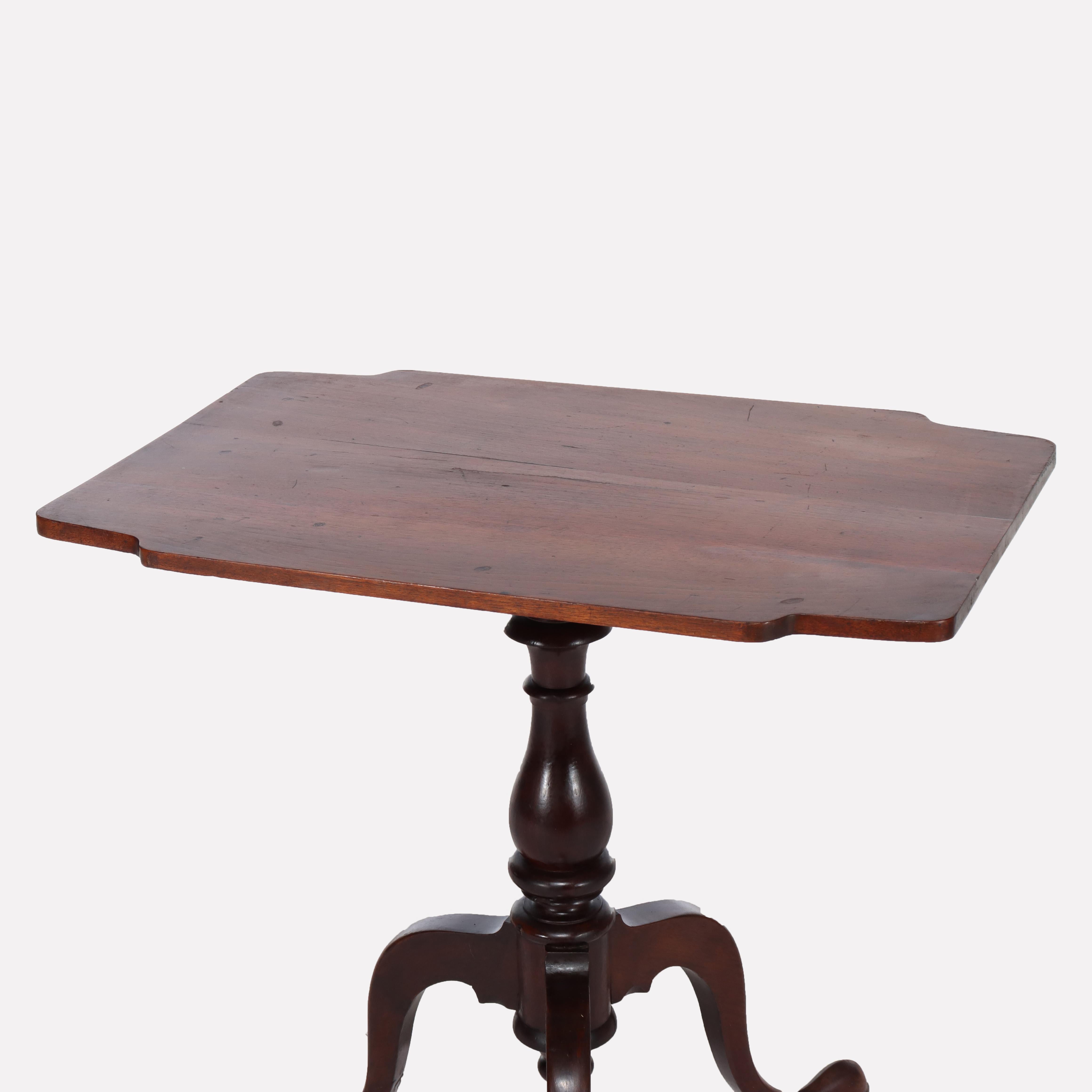 Antique Federal Queen Anne Cherry Candle Stand 19thC For Sale 4