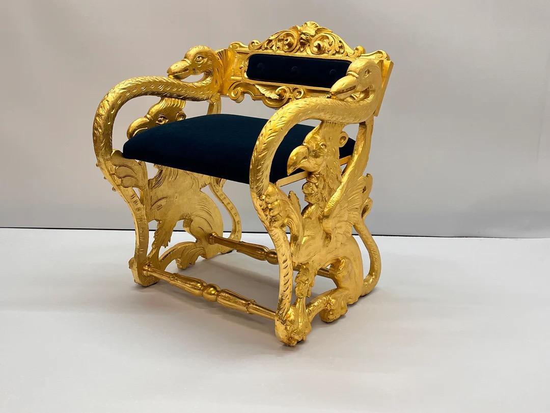 Antique Banc en mohair de style fédéral, sculpté et doré, représentant un cygne et un aigle en vente 3
