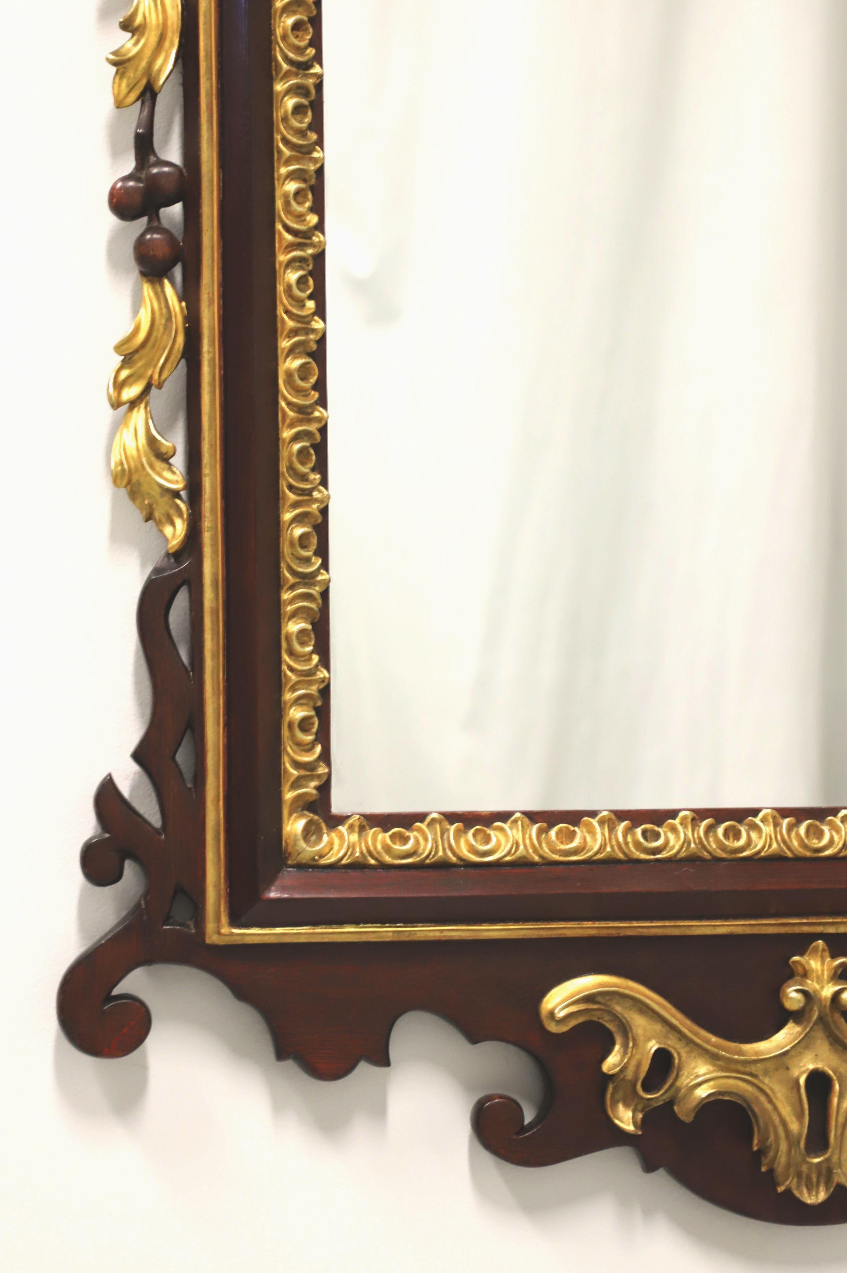 20th Century Antique Federal Style Mahogany & Gold Gilt Eagle Wall Mirror For Sale
