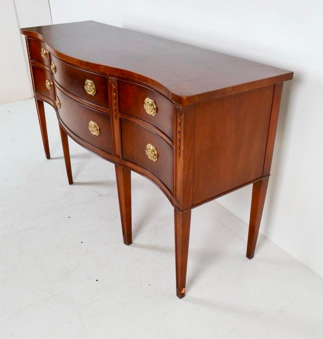 Antica credenza in stile Feder in mogano Credenza Buffet in vendita 2