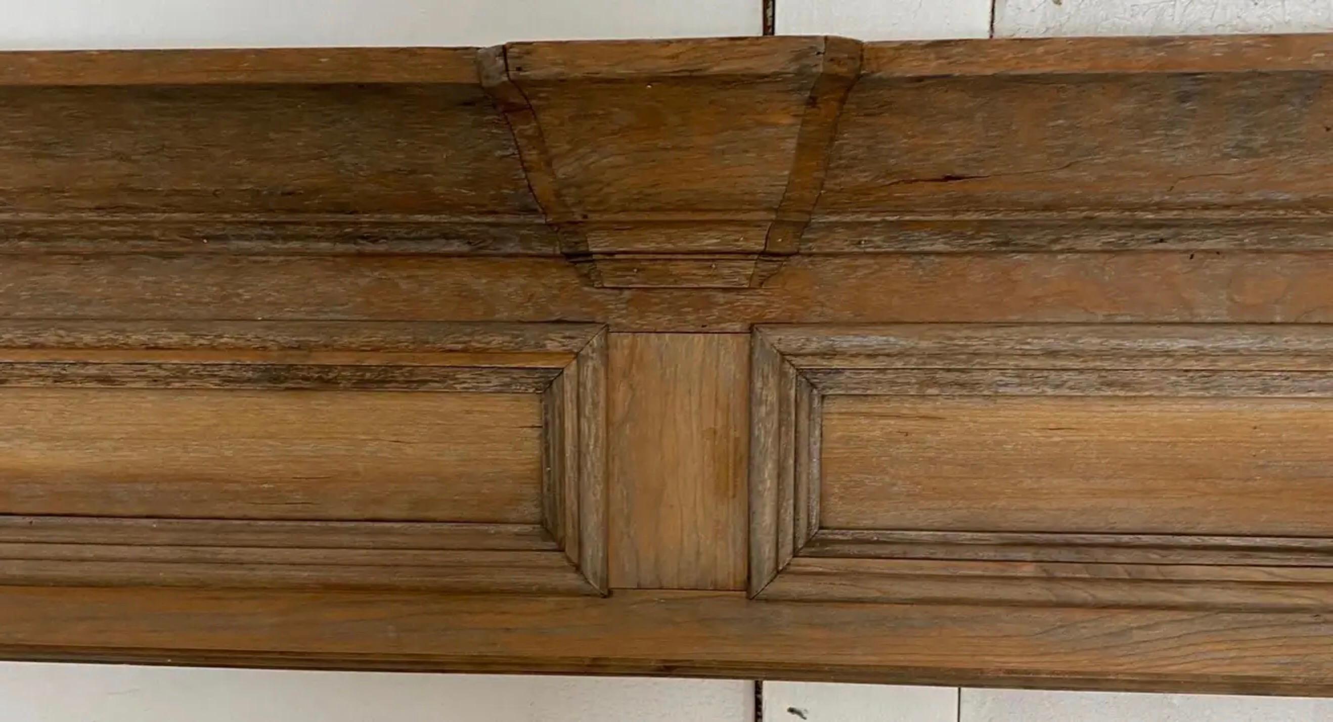 Antiker Holzkaminsims im Federal-Stil im Angebot 5