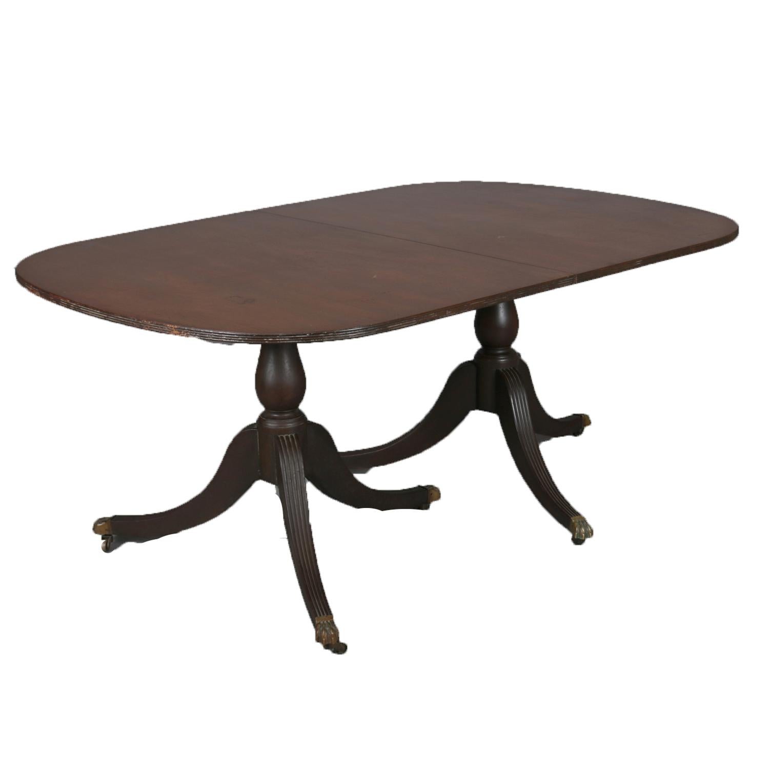American Antique Federal Triple Pedestal Mahogany Banquet Table with 2 Leaves, circa 1890