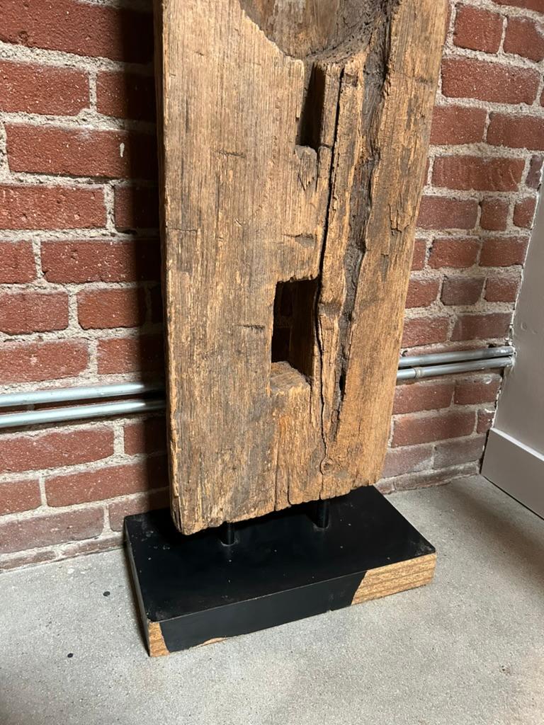 Intagliato Totem antico di un palo di recinzione in vendita
