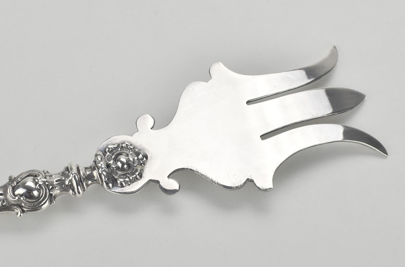 German Antique Fench Sterling Silver Rococo Revival Fish Serving Fork & Knife Cutlery For Sale