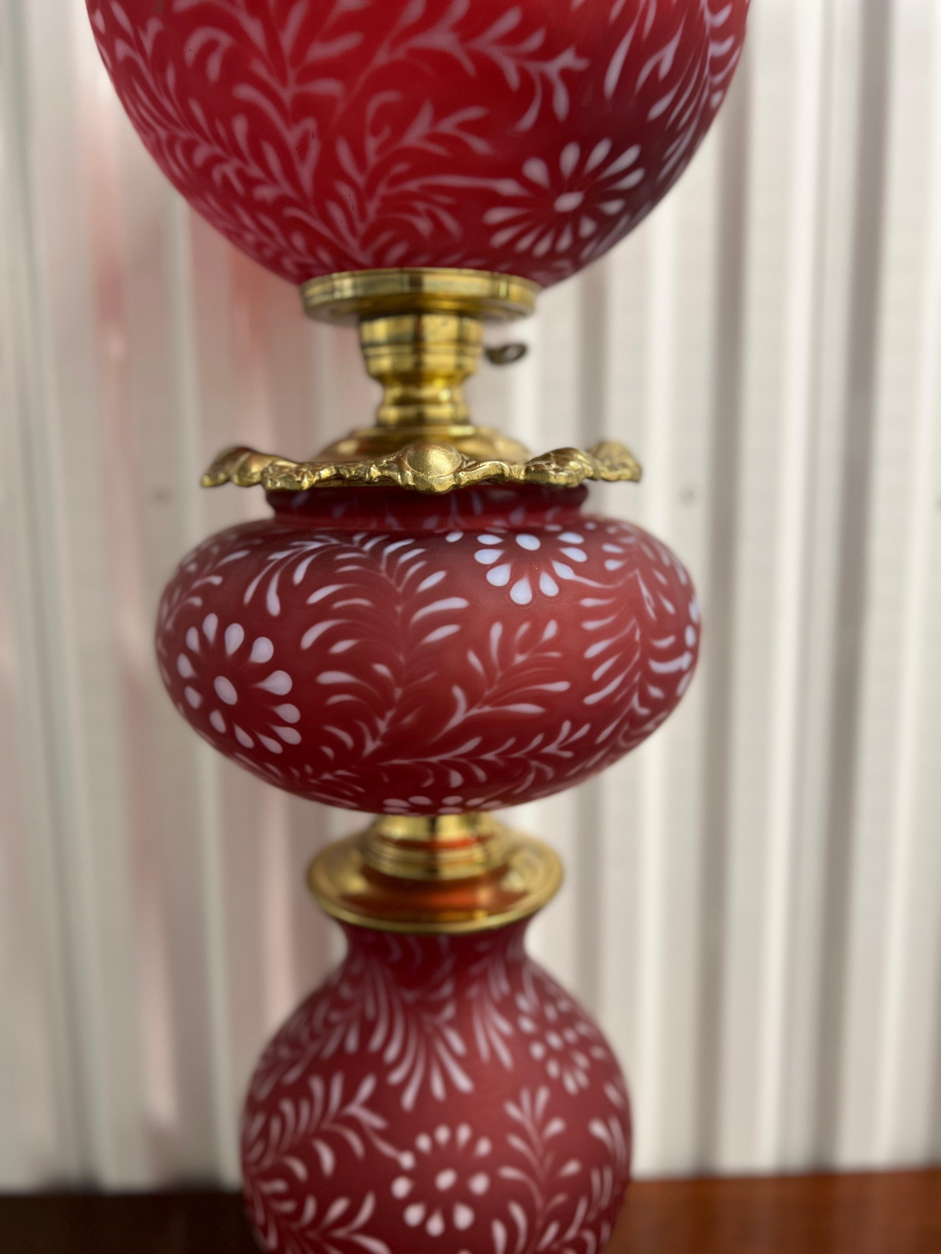 American Antique Fenton For L.G. Wright Daisy & Fern Cranberry Opalescent GWTW Lamp For Sale