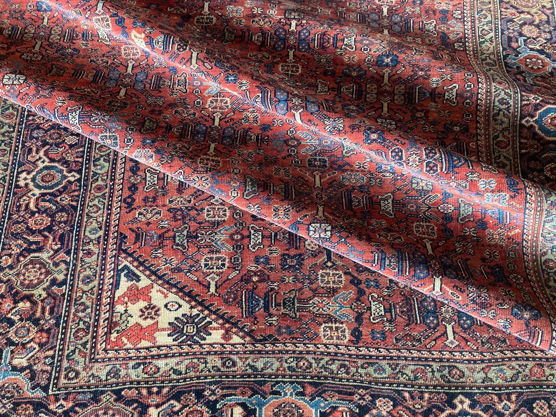 Antique Ferahan Rug 1.96m x 1.36m For Sale 7
