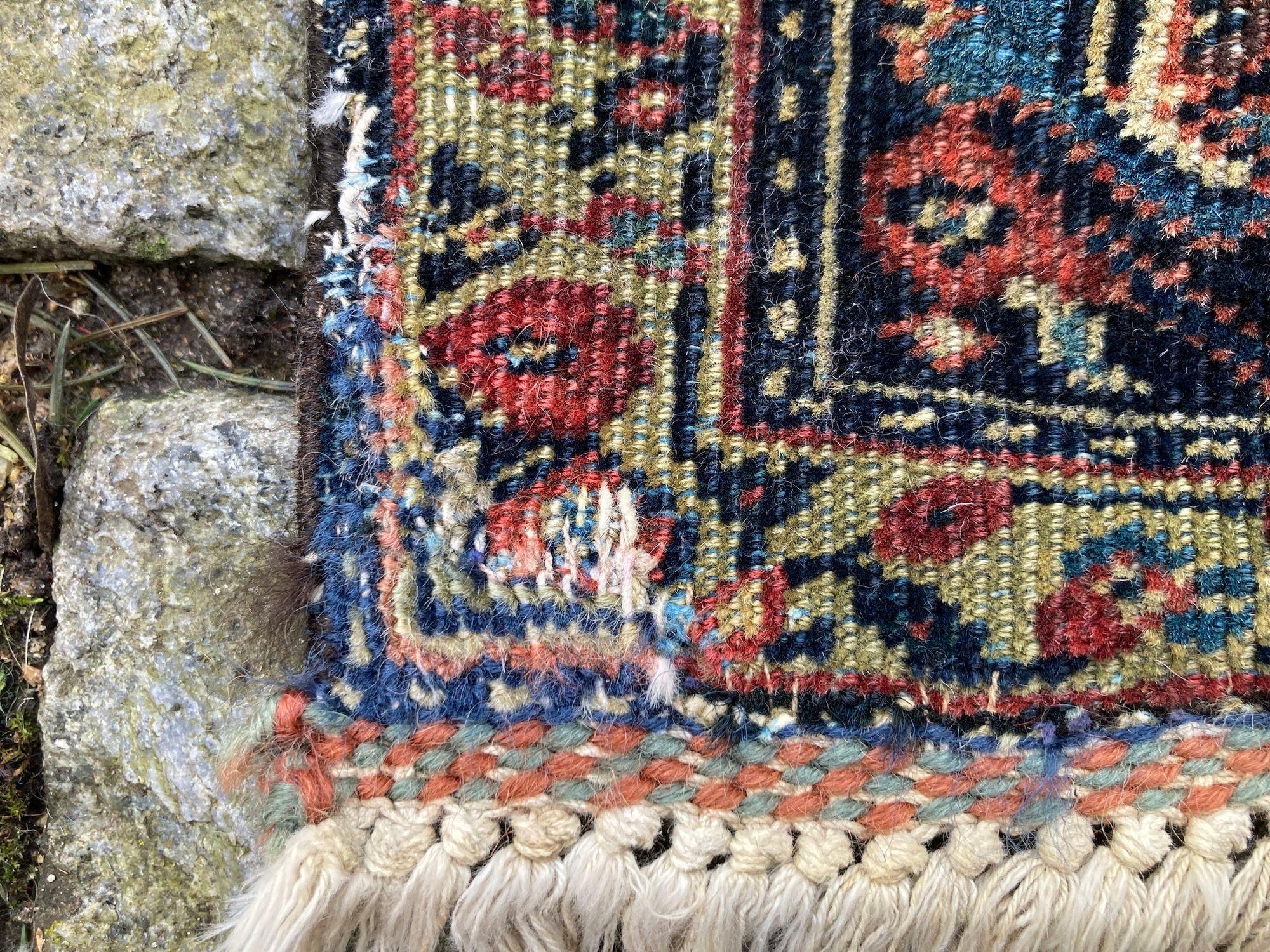 Antique Ferahan Rug 1.96m x 1.36m For Sale 10