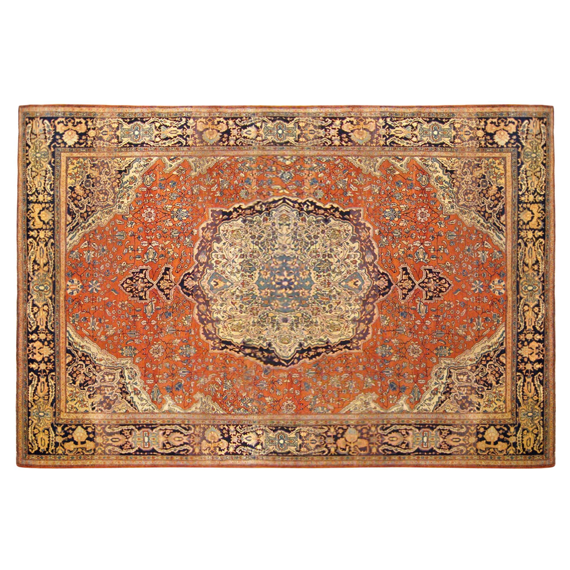 Antique Ferahan Sarouk Oriental Rug, in Room size, with Central Medallion For Sale