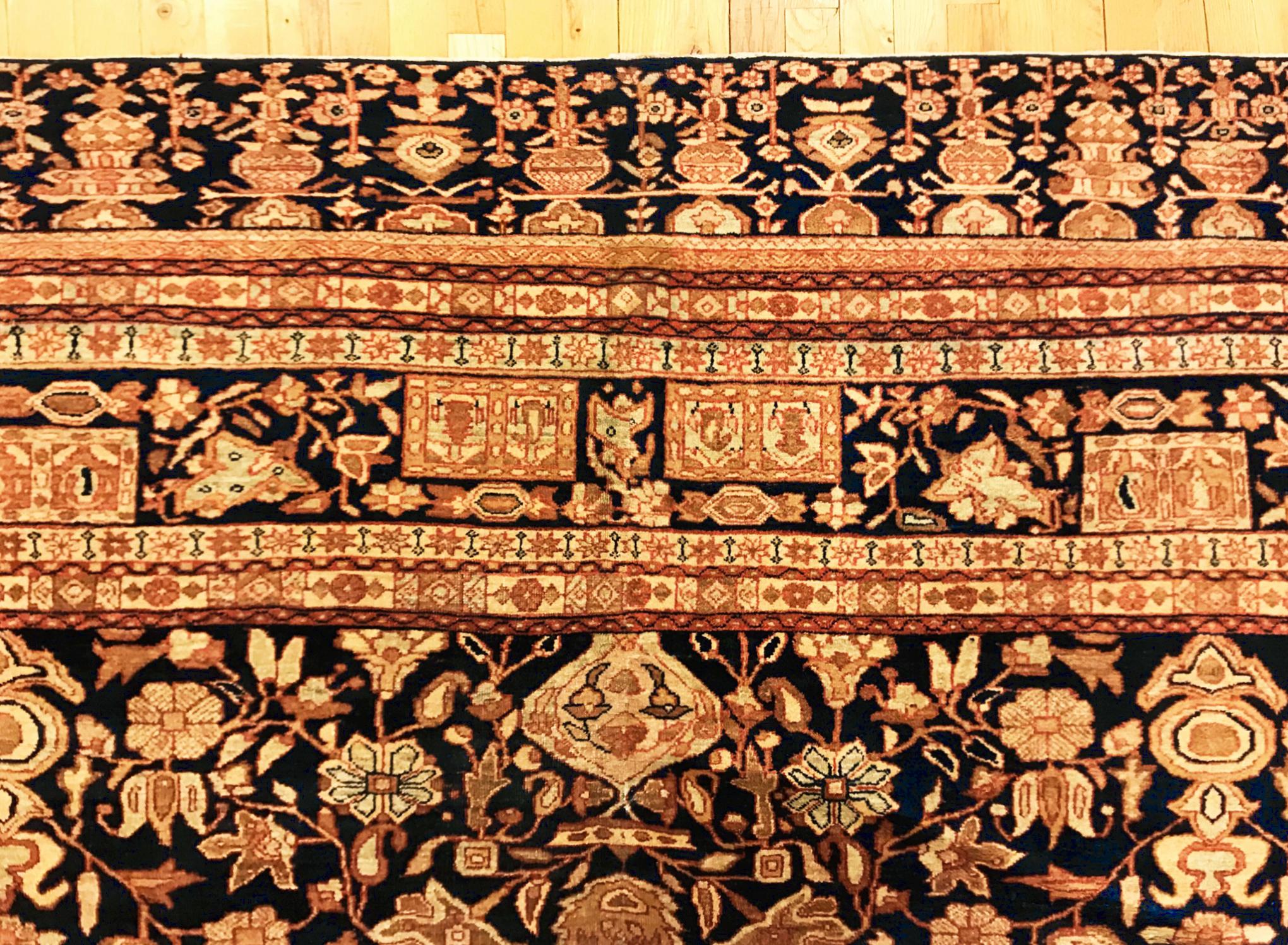 Early 20th Century Antique Ferahan Sarouk Oriental Rug, in Room Size, with Intricate Floral Design For Sale
