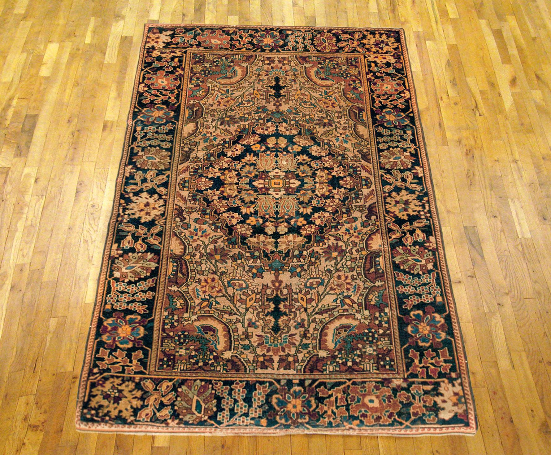 Persian Antique Ferahan Sarouk Oriental Rug, in Small Size, with Central Medallion For Sale